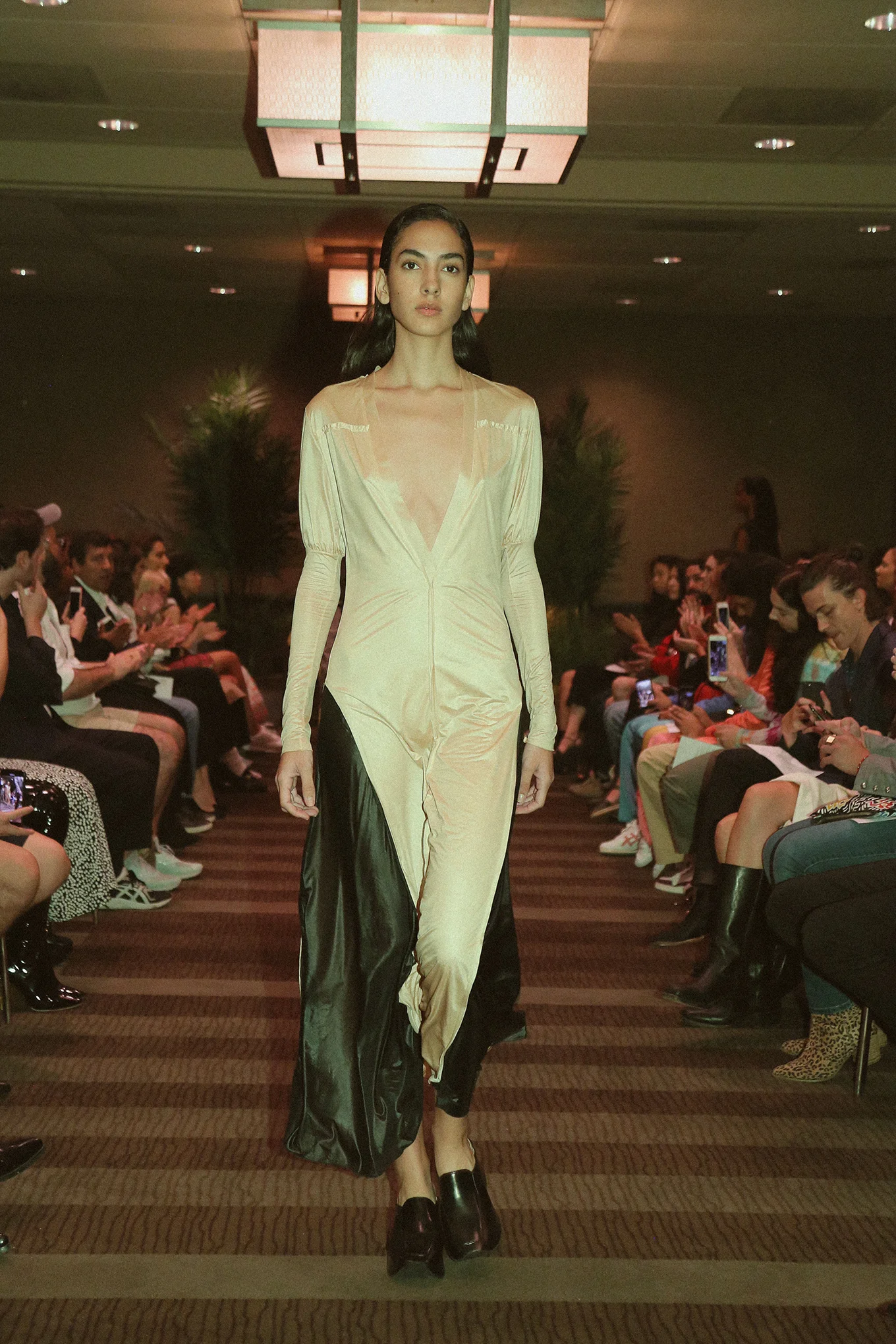 LOOK 29.jpg