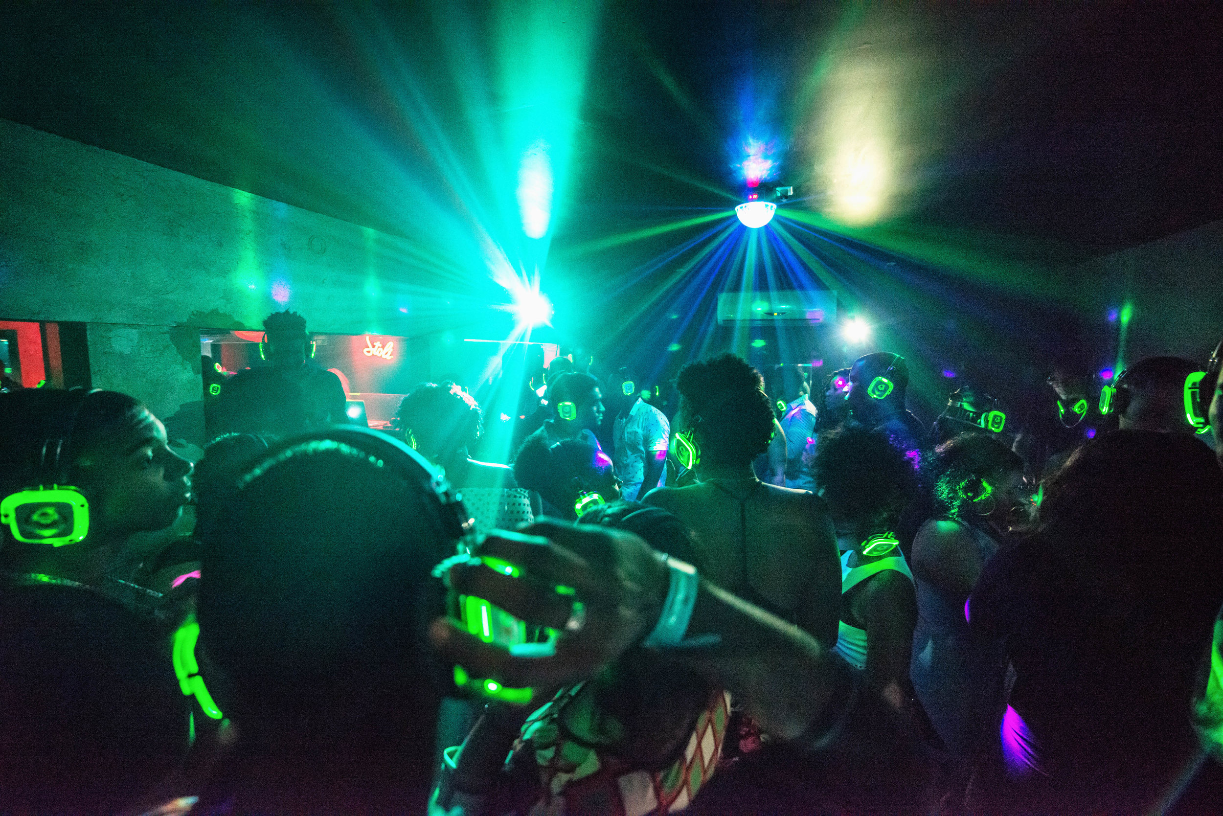 Boyaka Smash_Quiet Headphone Experience-002.jpg