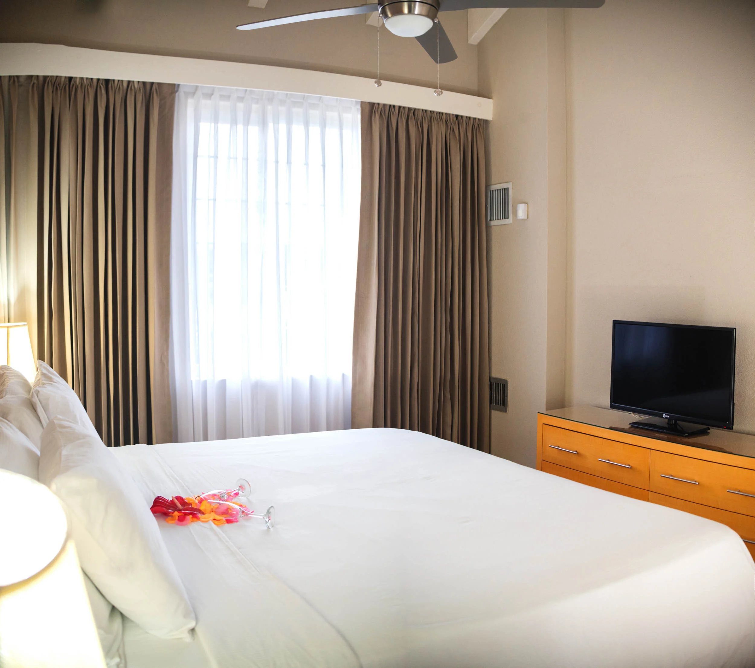 Divi Southwinds_New Penthouse rooms-032.jpg