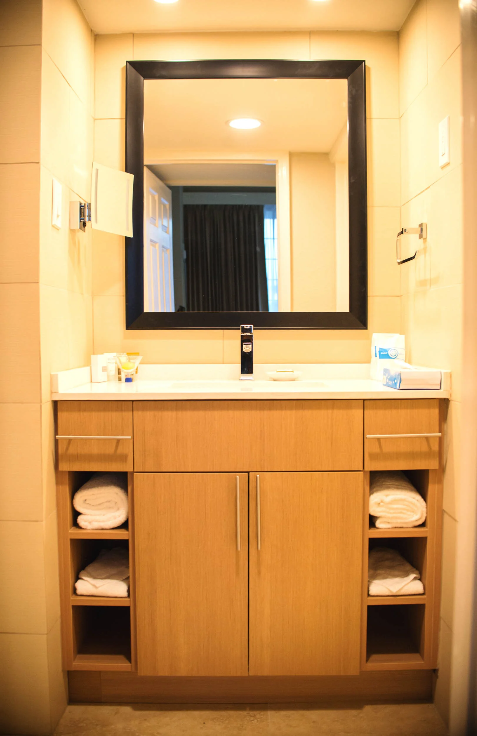 Divi Southwinds_New Penthouse rooms-037.jpg