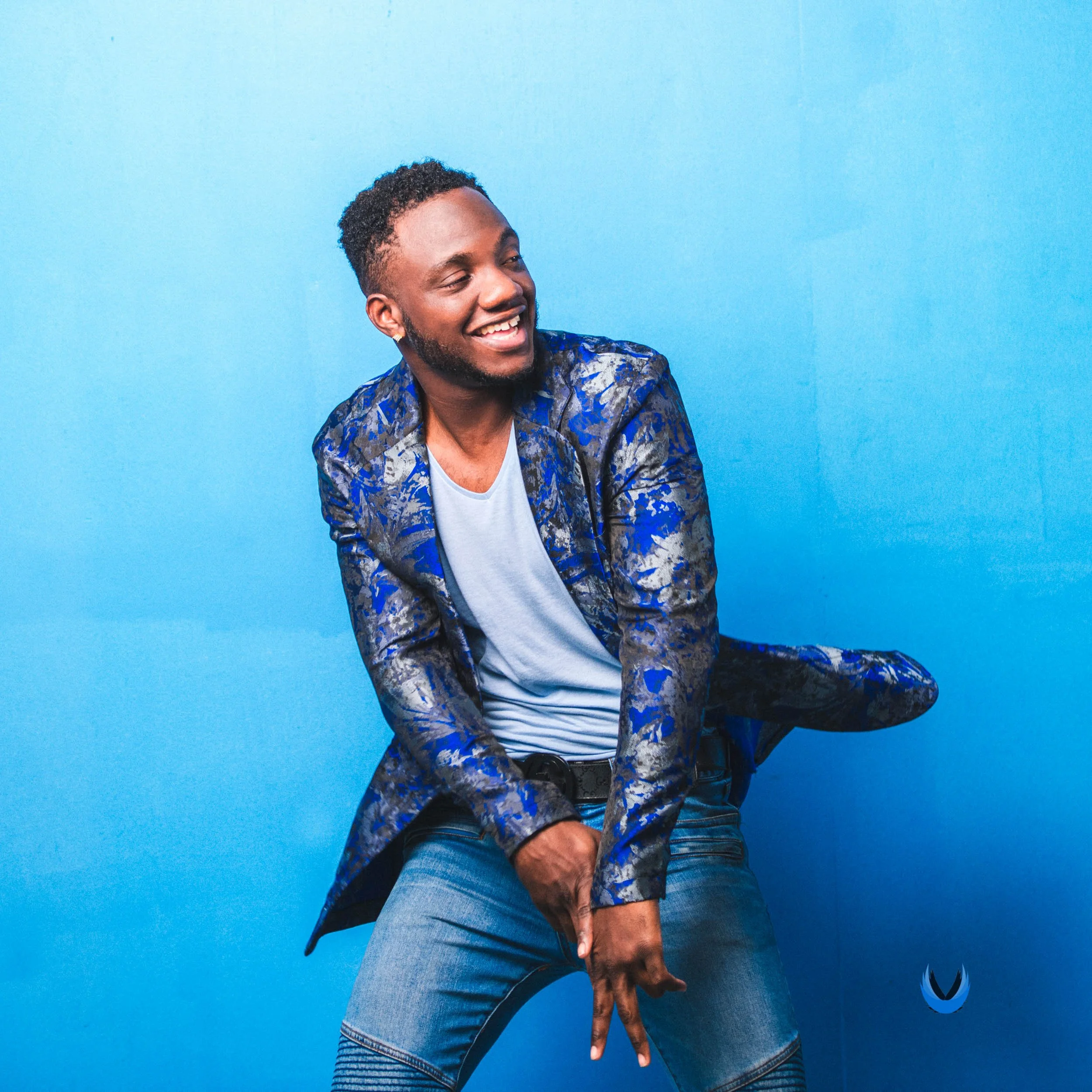 Young D_Blue Blazer--001.jpg