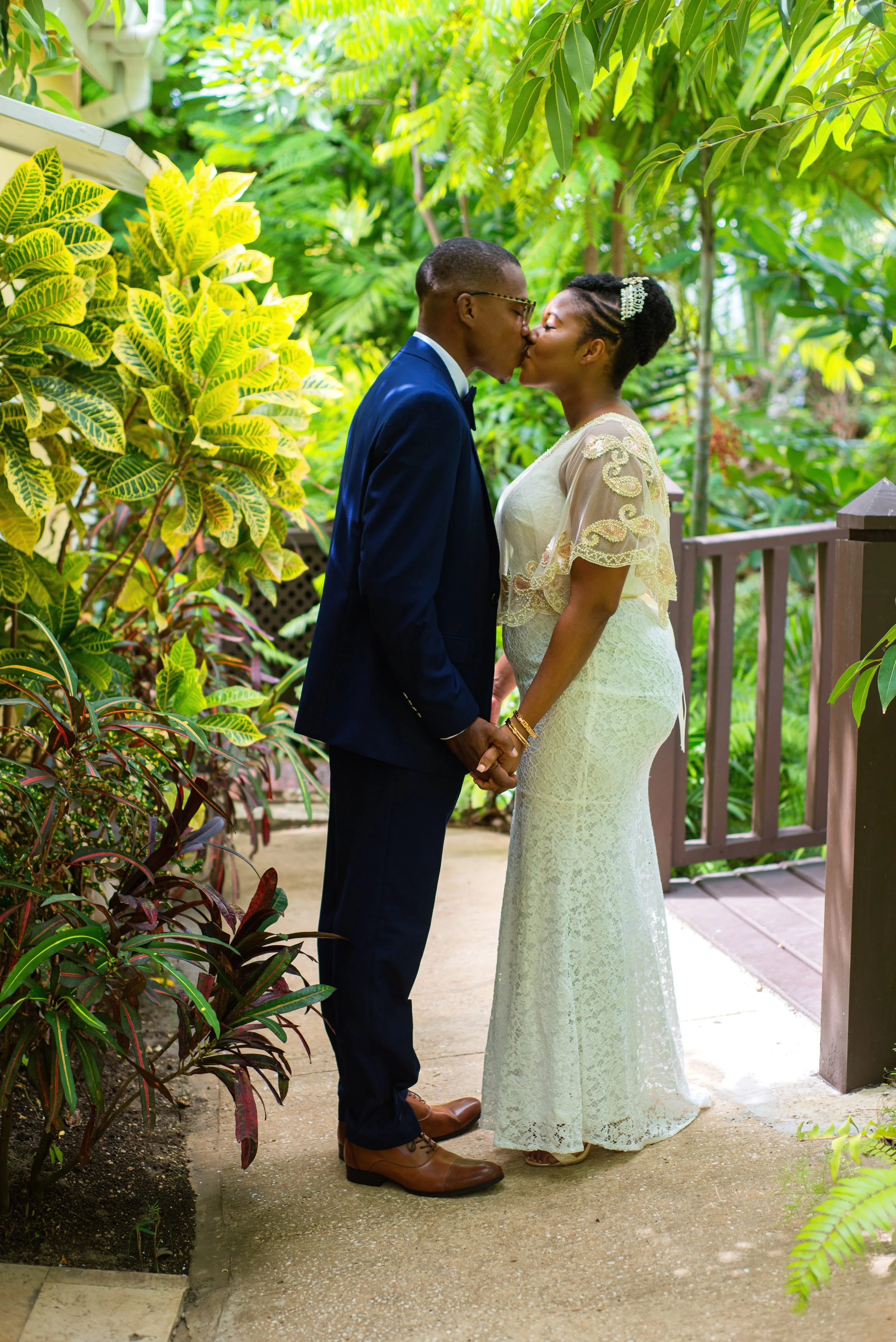 Cindy & Roel's Wedding-029.jpg