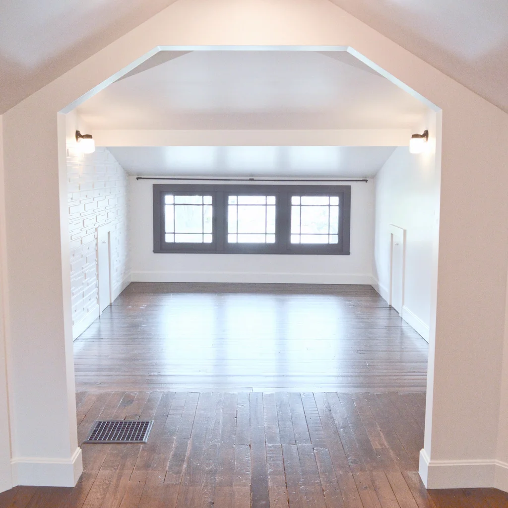 Attic 1.jpg