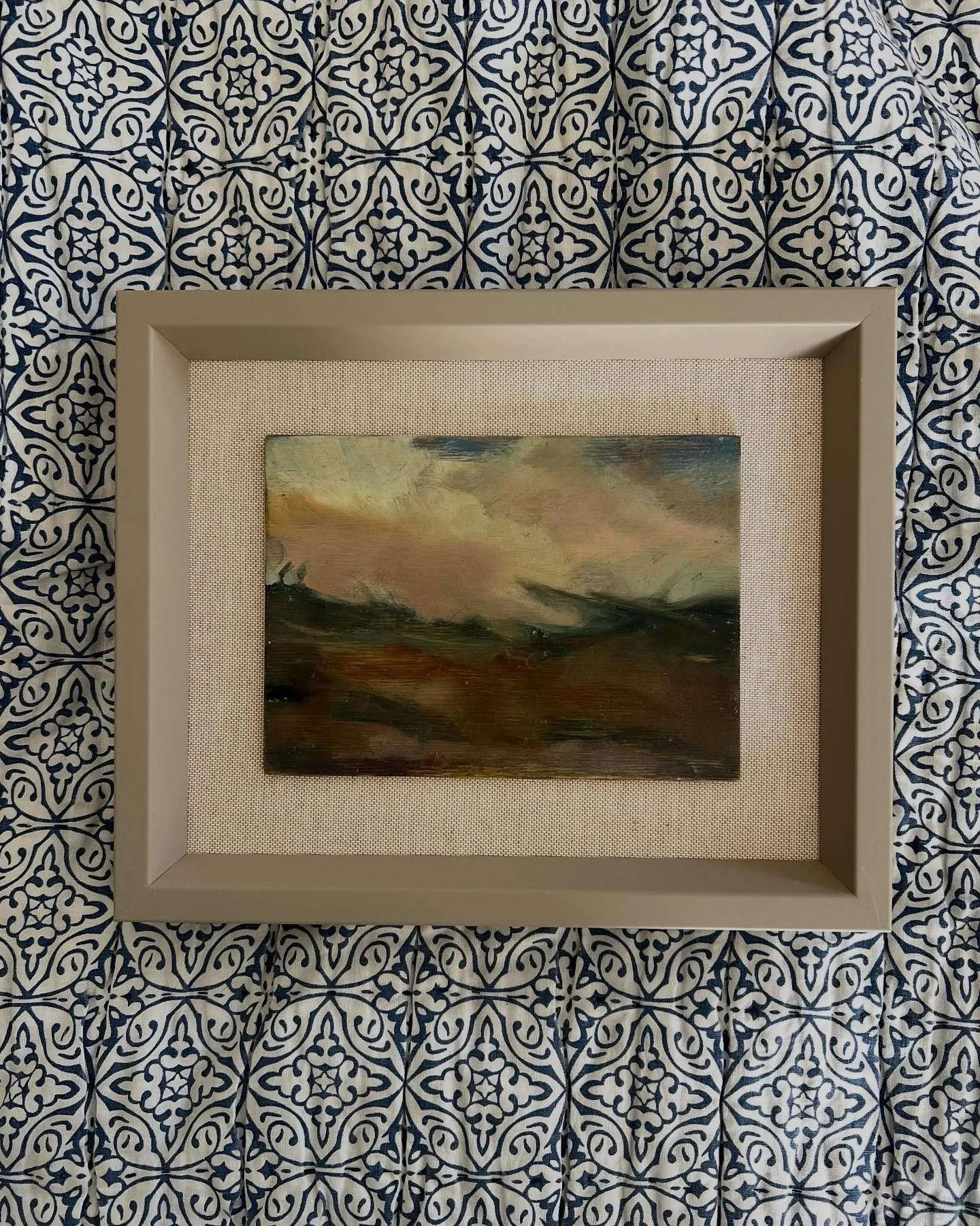 Collected from the framers today - this little oil was a memento I bought from the Komorebi summer exhibition that I helped curate at Creative Response and a small gesture of support for this local arts charity that does such valuable work.

I can&rs