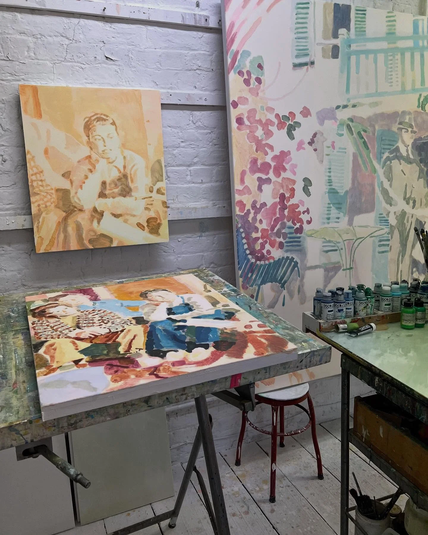 A studio visit to remember! Today I had the pleasure of a group visit to Tim Braden&rsquo;s studio and what a feast for the eyes - a big, welcoming space filled with natural light, books, art materials, comfy sofas and the most incredible paintings. 