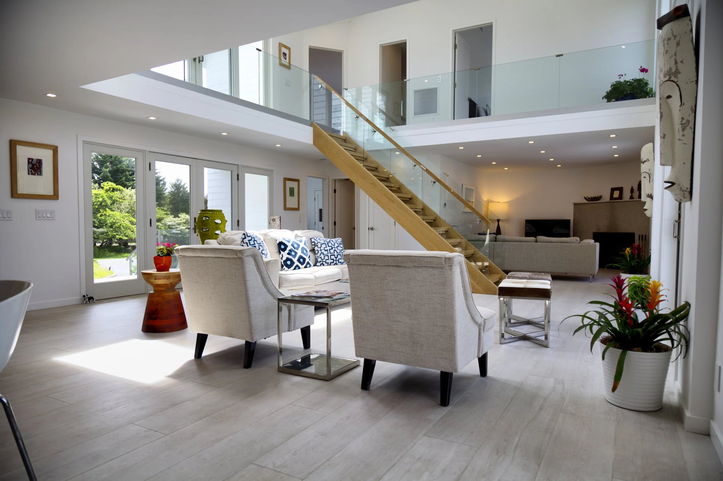 Livingroom main 001.jpg