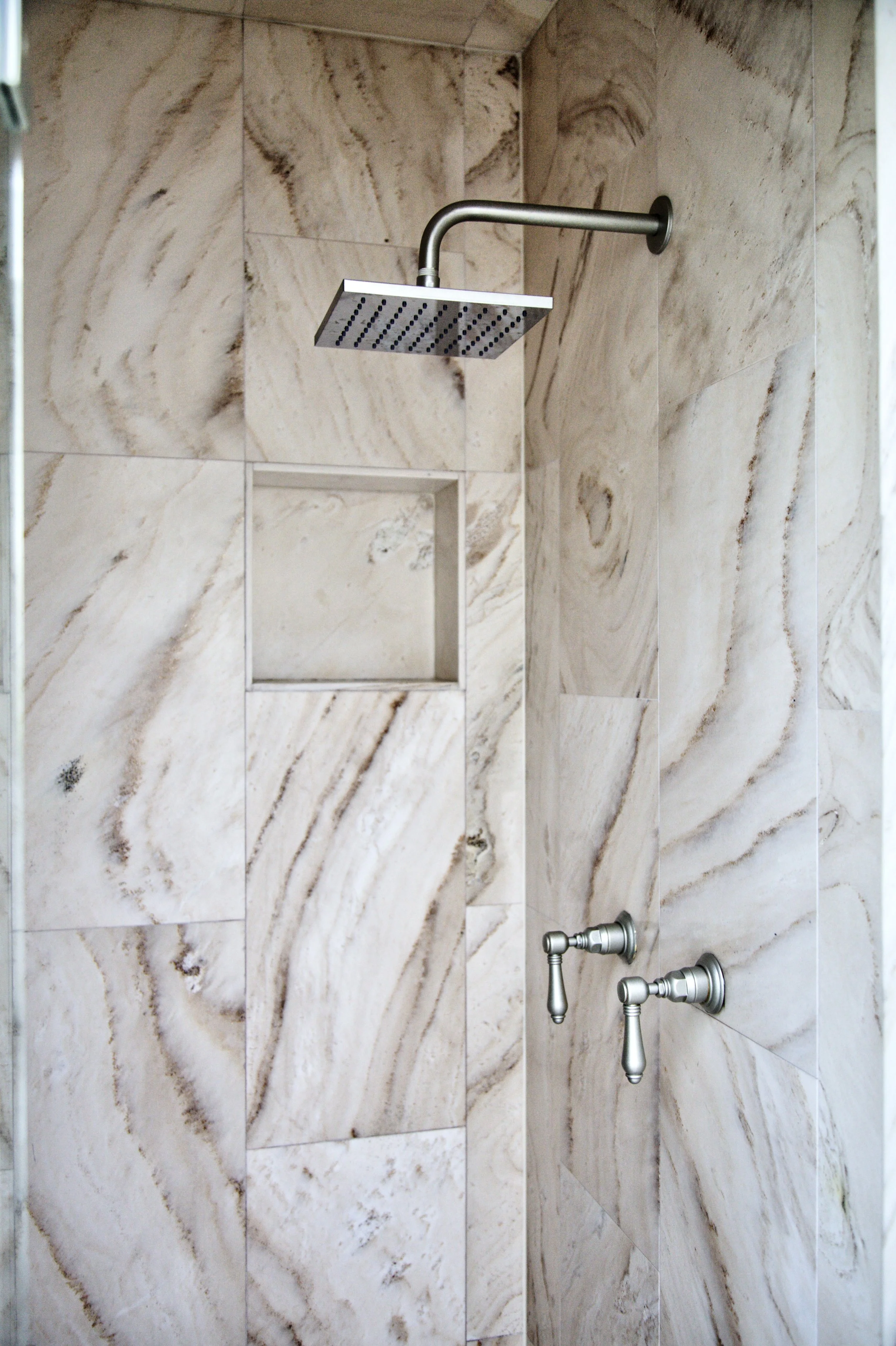 Master Bedroom detail 005.jpg