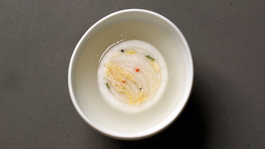 Chef Kim Byung-jin Makes White Pear Kimchi