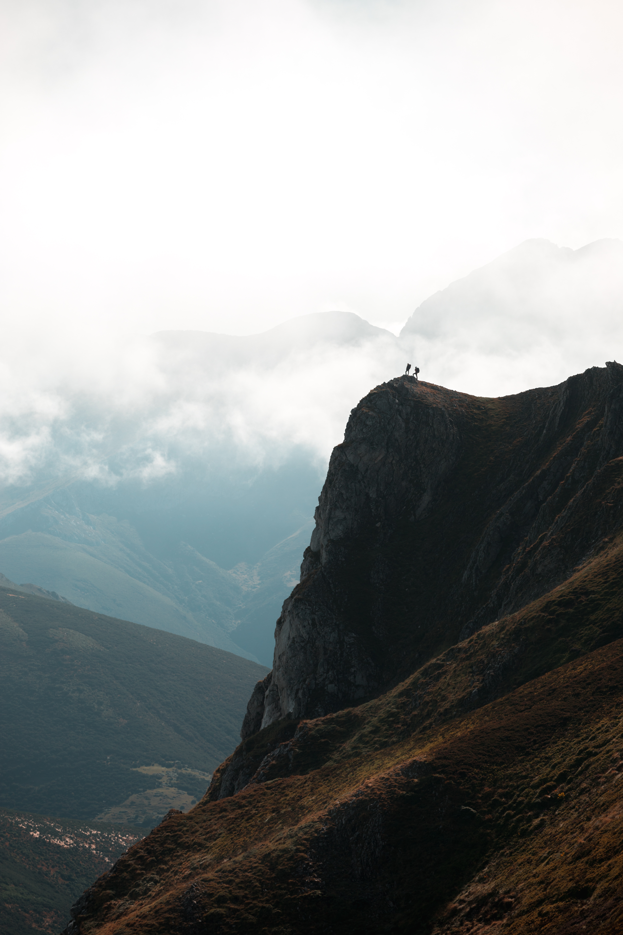 ECI_OutdoorAW18-37_web.png