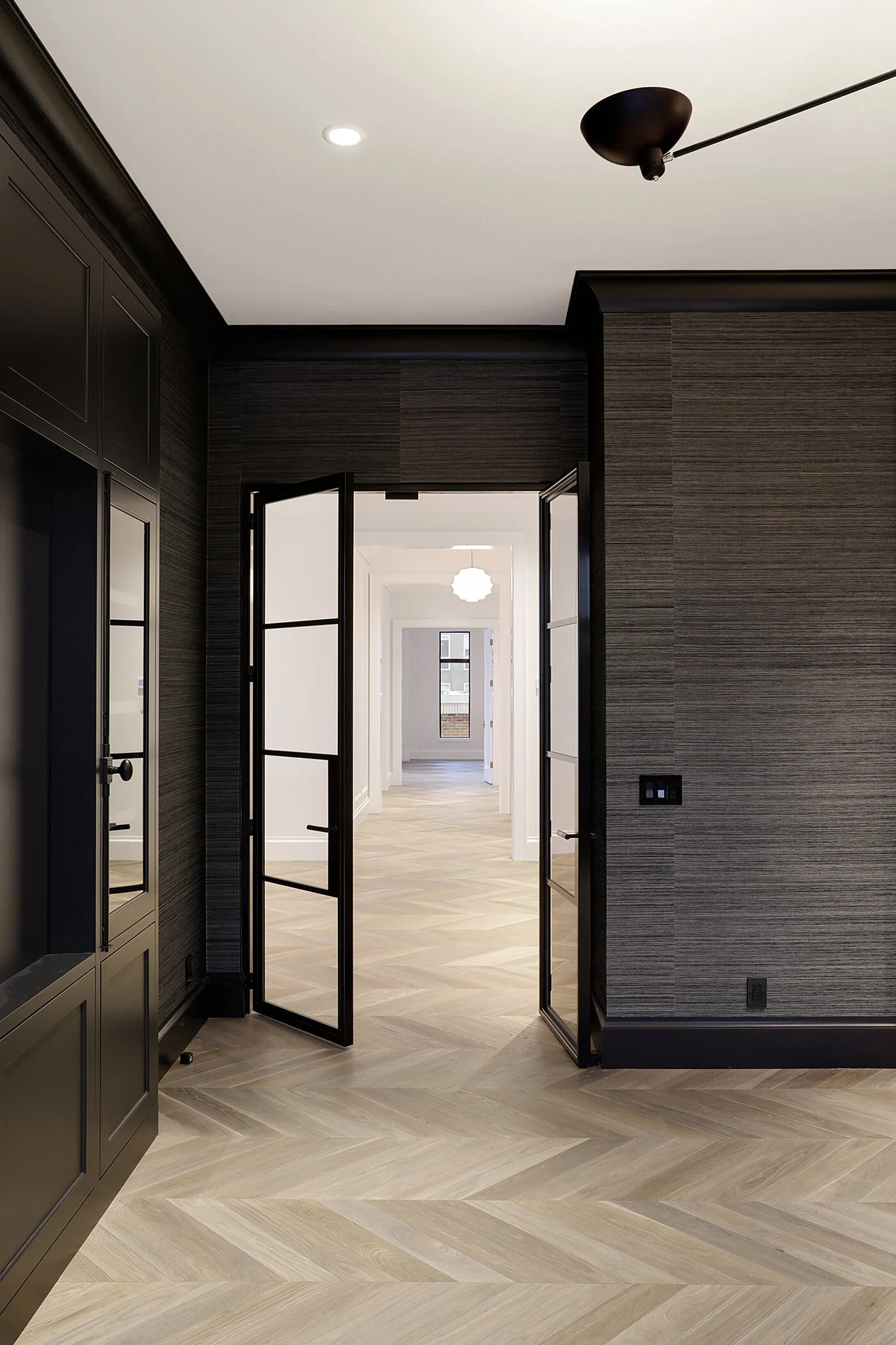 #taracaindesign #interiordesign #interiordesigner #design #interiors #archdigest #elledecor #modernarchitecture #architecture #luxury #inspiration #style #instagood #minneapolis #minneapolis #twincities #minnesota #home #custom #texture #whiteoak #w…