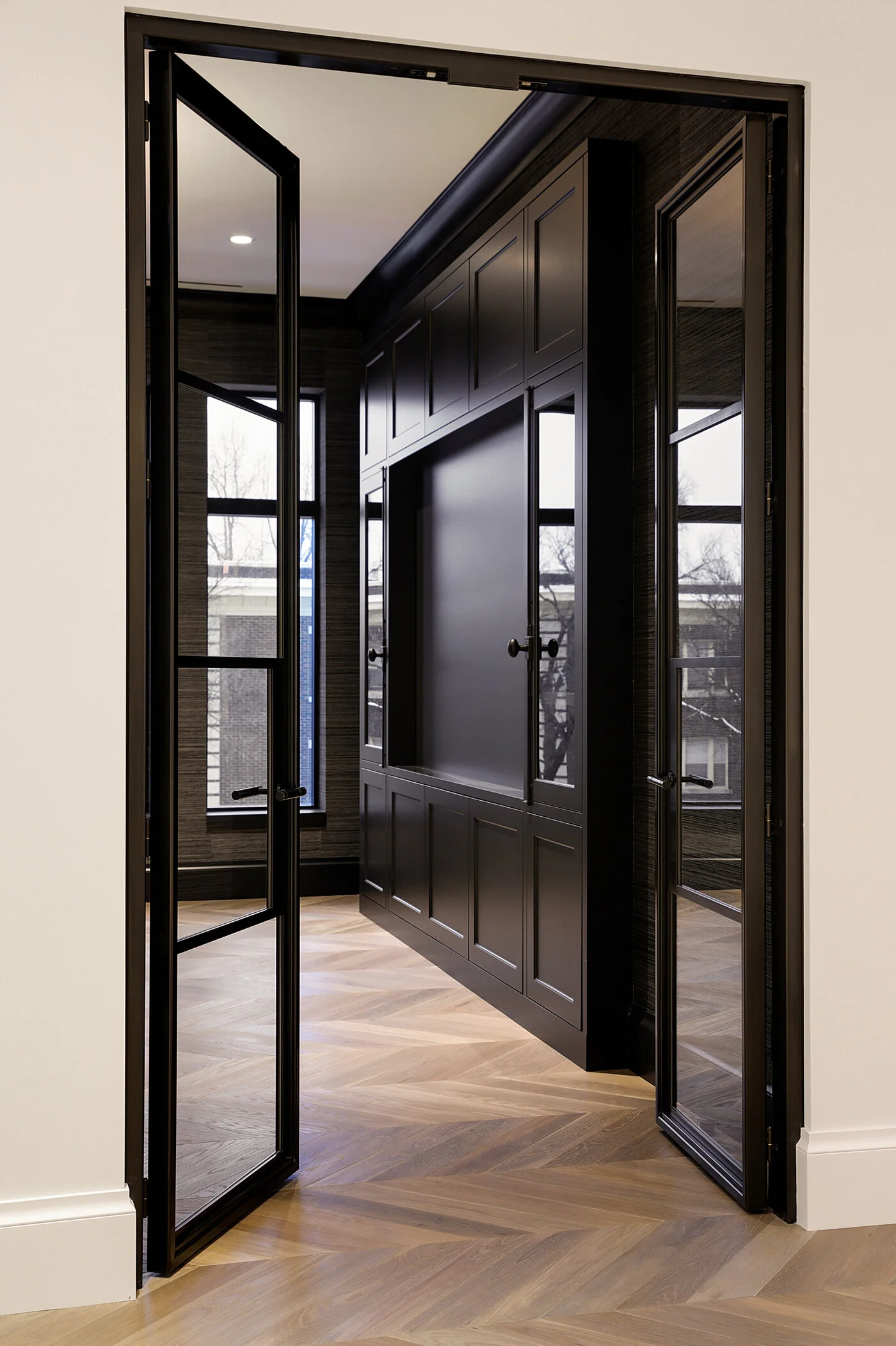 #taracaindesign #interiordesign #interiordesigner #design #interiors #archdigest #elledecor #modernarchitecture #architecture #luxury #inspiration #style #instagood #minneapolis #minneapolis #twincities #minnesota #home #custom #texture #whiteoak #w…