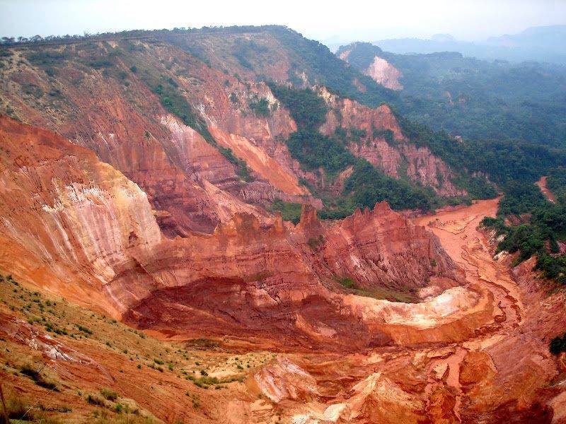 Lukuila canyons (5 miles away)