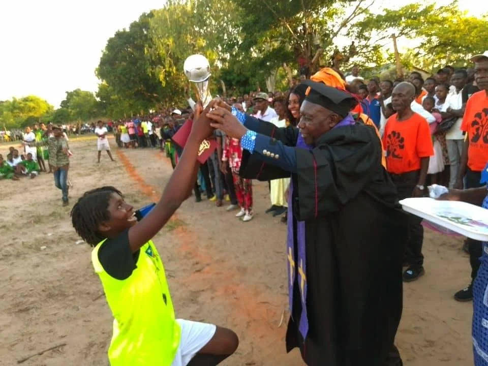  YOUTH &amp; SPORTS  