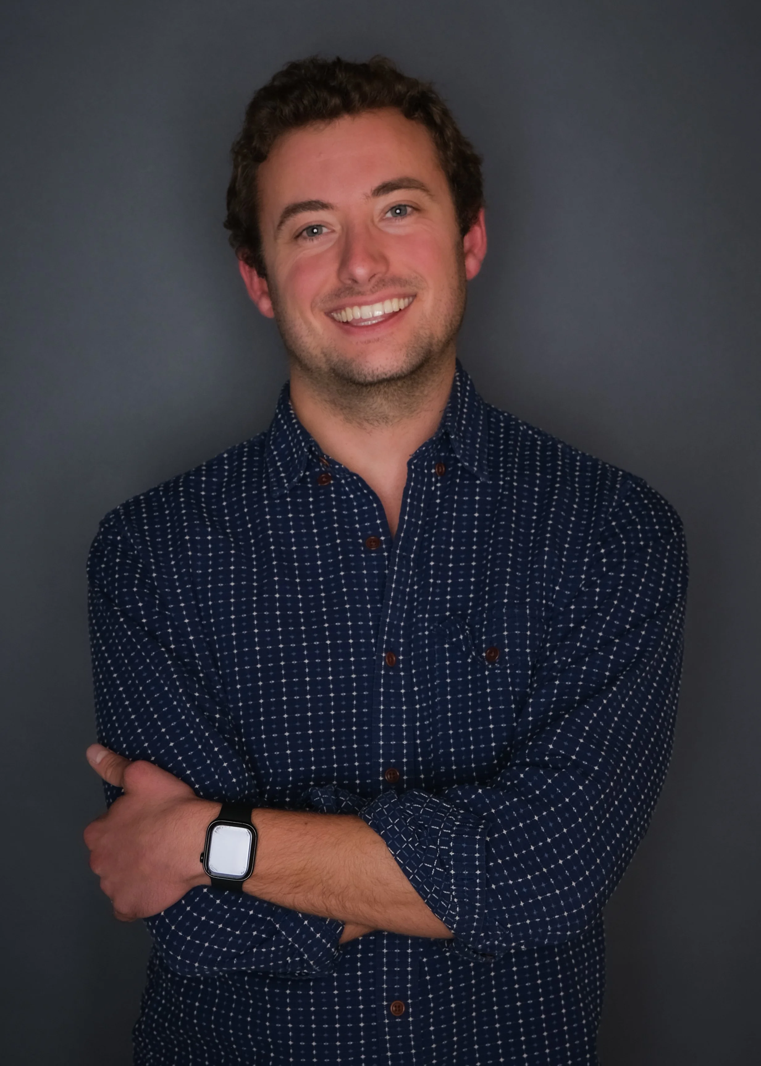 Brian Day Solid_Headshot26-21.jpg