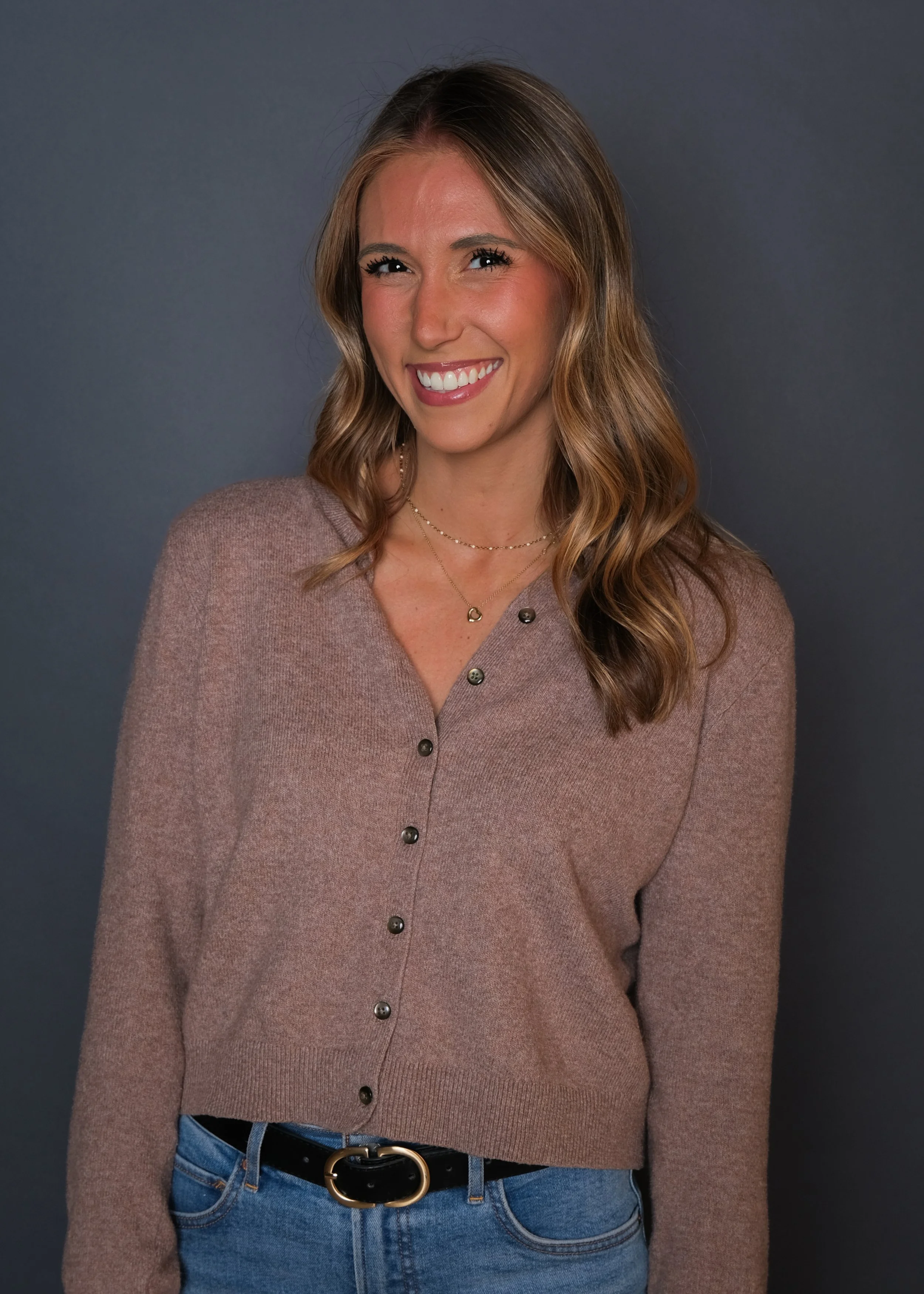 Leigh Ferro Solid_Headshot26-14.jpg