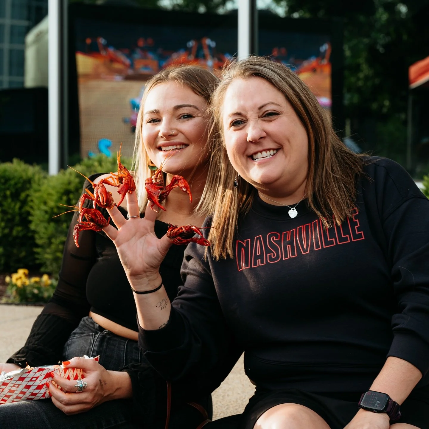 Call us shellfish, but we&rsquo;re still thinking about how good our SOLID Crawfish Boil was 🦞From the food and drinks to the dancing and great company, it was a night to remember.

📸: @morganjergens 
PR: @becky.pendergraft / @foundsoundmedia