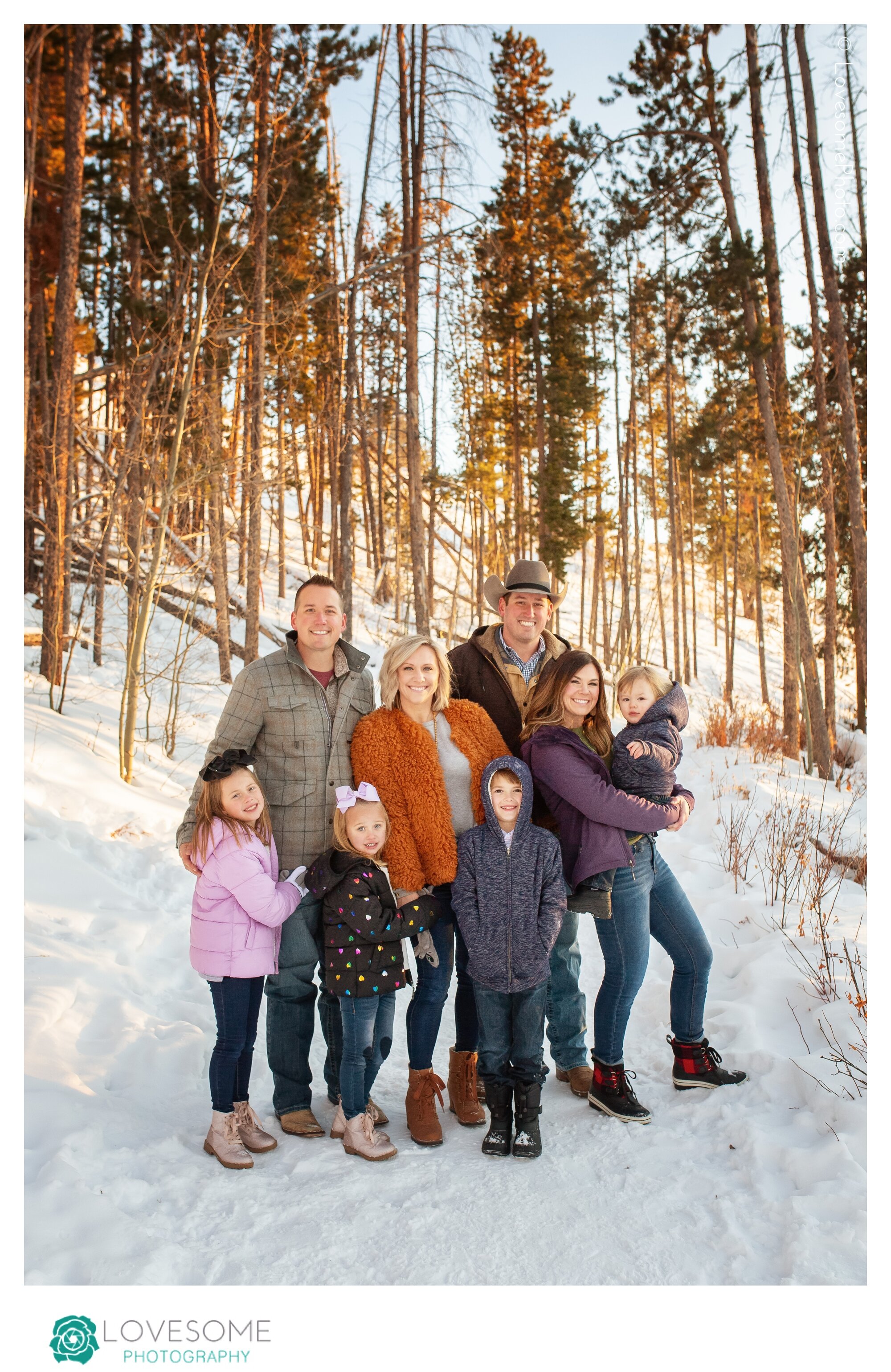 large family photo ideas winter