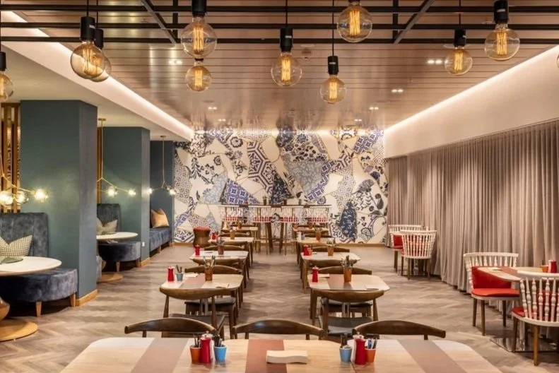 V_Private_Dining_1_R.jpg