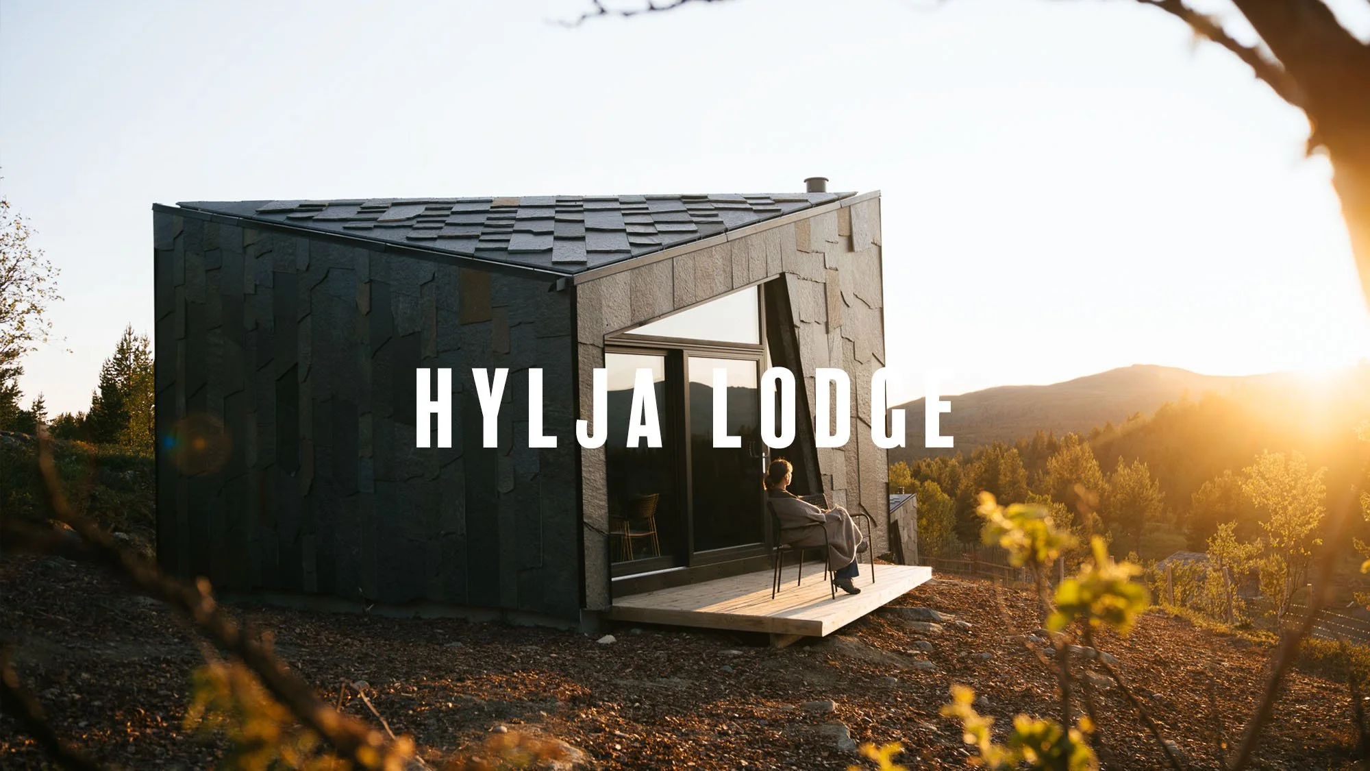 hylja lodge.jpg