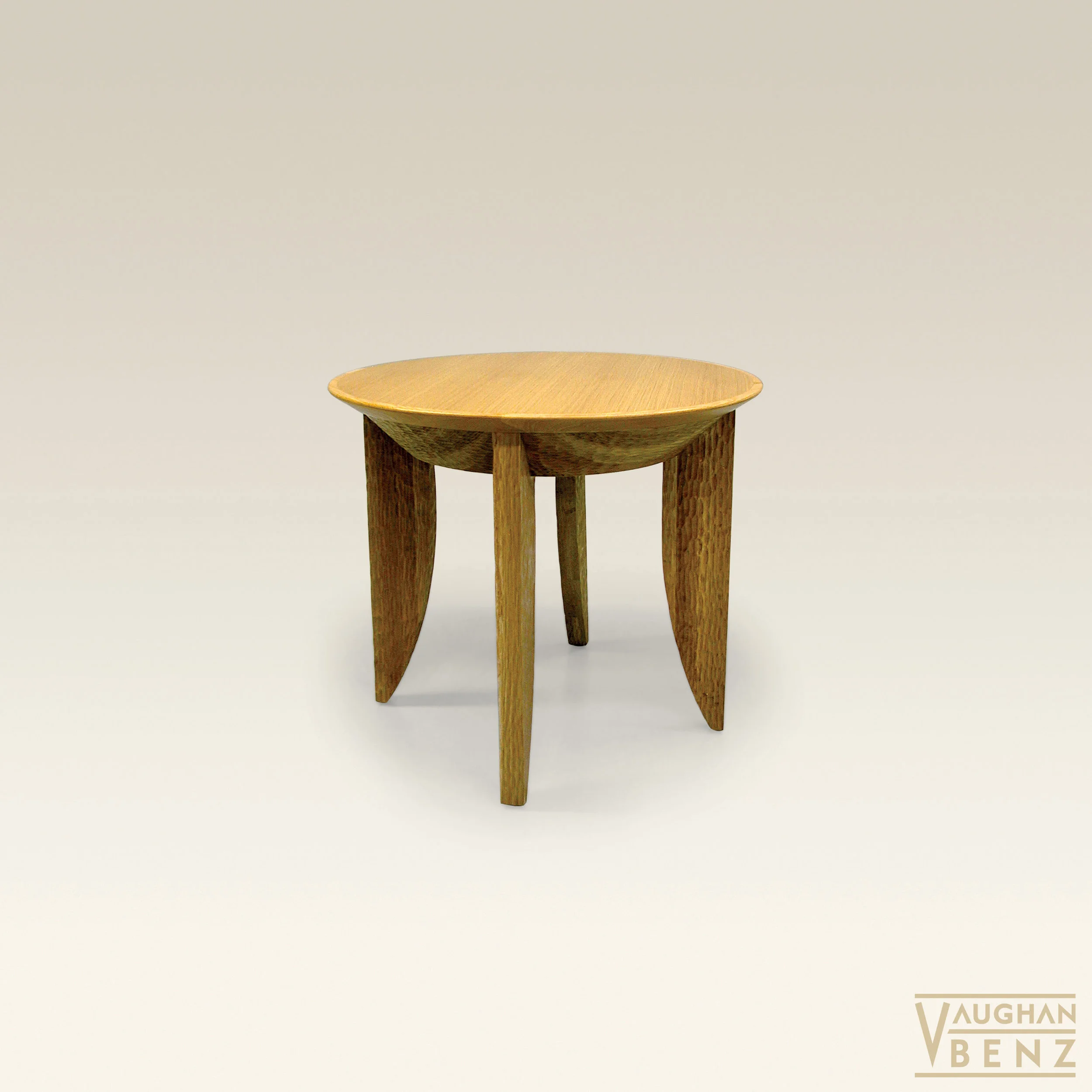 ET1048 - KARALON END TABLE
