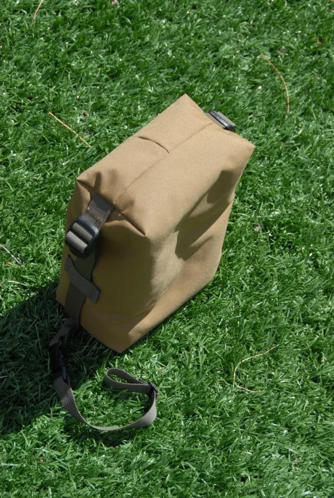 Traust Rear Bag1.jpg