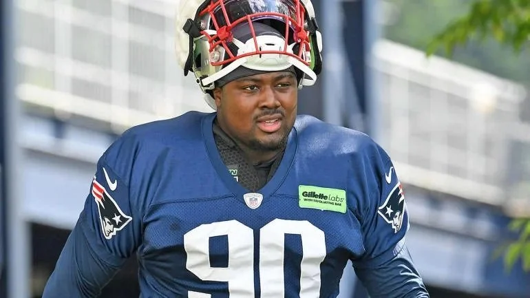 Patriots' Christian Barmore, 25, hospitalized with blood clots, ruled out indefinitely