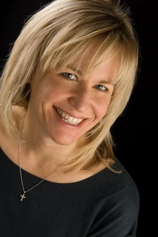 Mary Beth Bonarcci Color 2.jpg