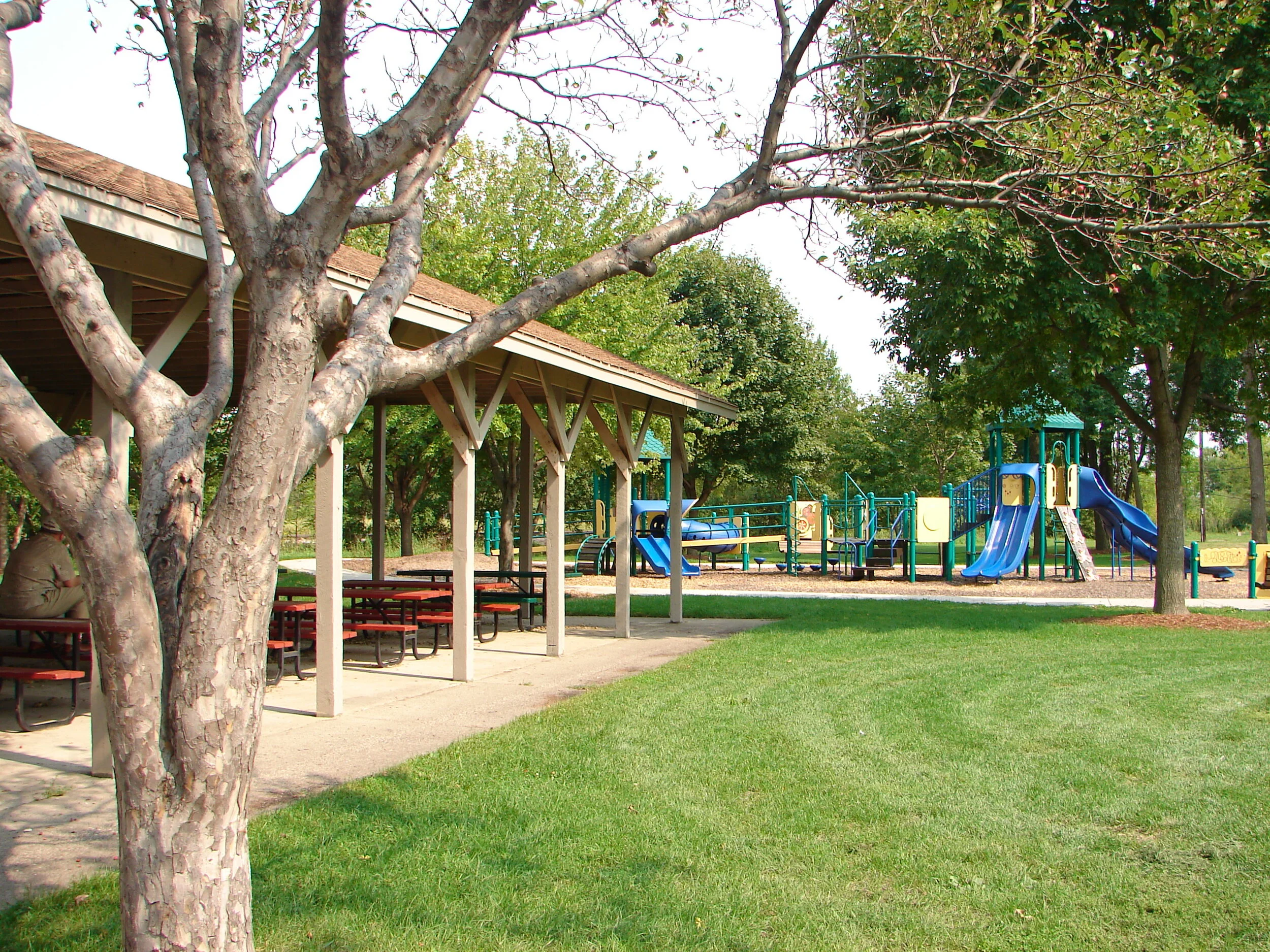Triangle Park_Veterans Memorial Park (2).JPG