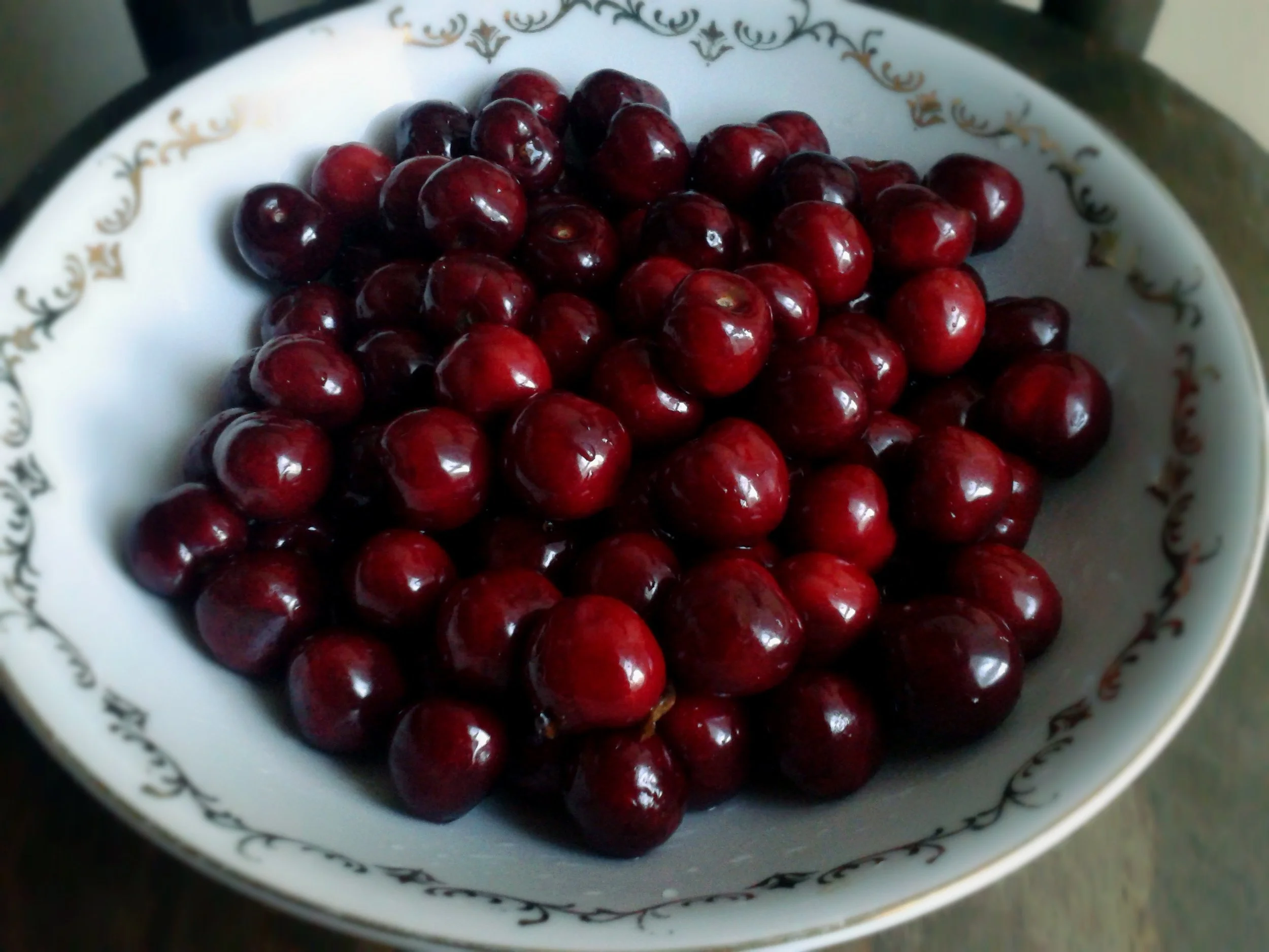 Cherries_silviannnm-16541-unsplash.jpg