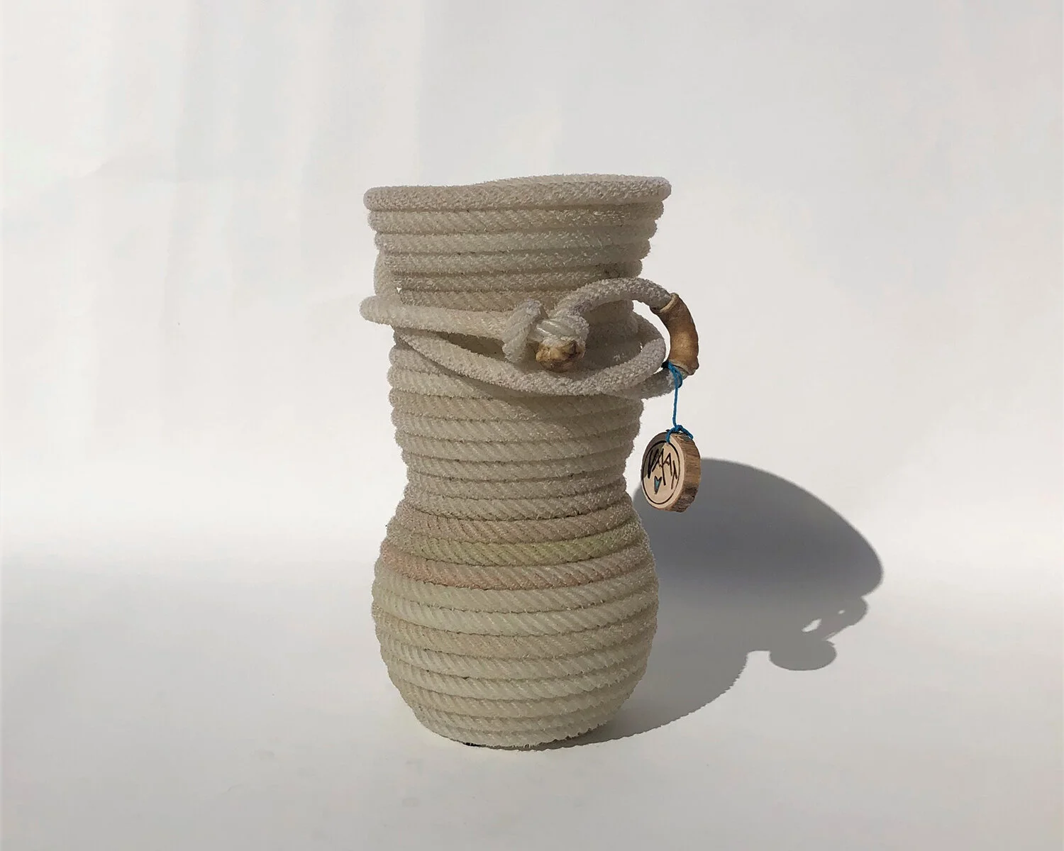 Large Gray Rope Wine Bottle Holder 2