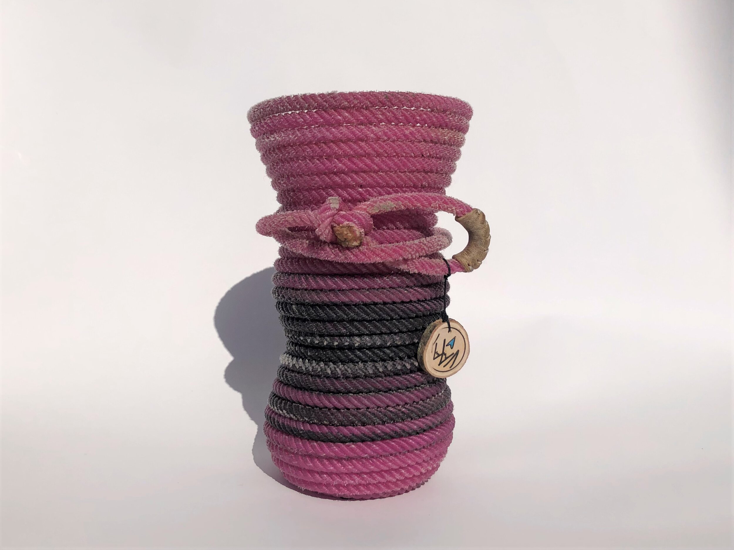 Large Magenta Rope Wine Bottle Holder 2