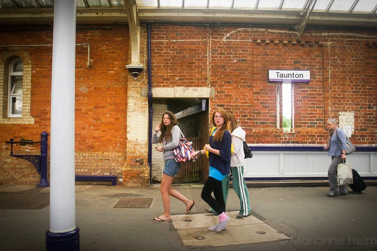 •EnglandByTrainMarianneHelm-065.JPG