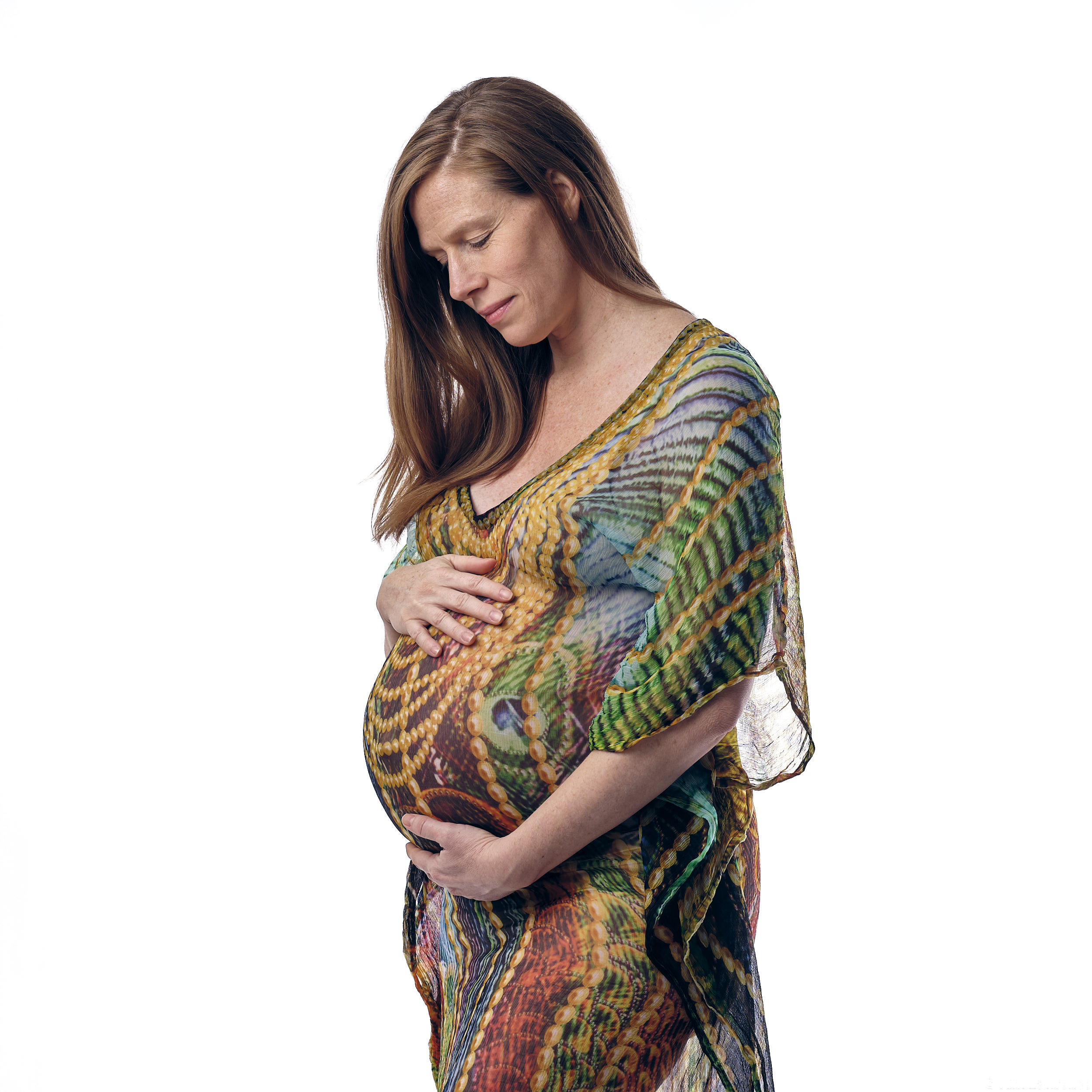 maternity_portrait_multicolor_dress.jpg