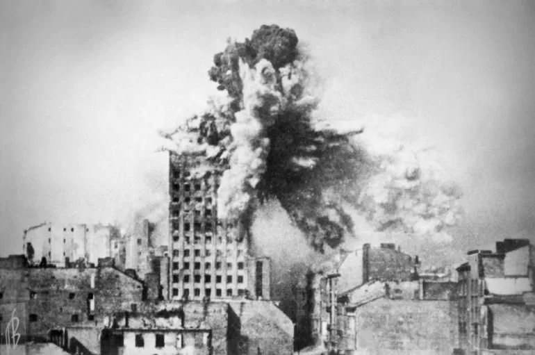 ALAN FURST — THE POLISH OFFICER / NIGHT SOLDIERS / RED GOLD