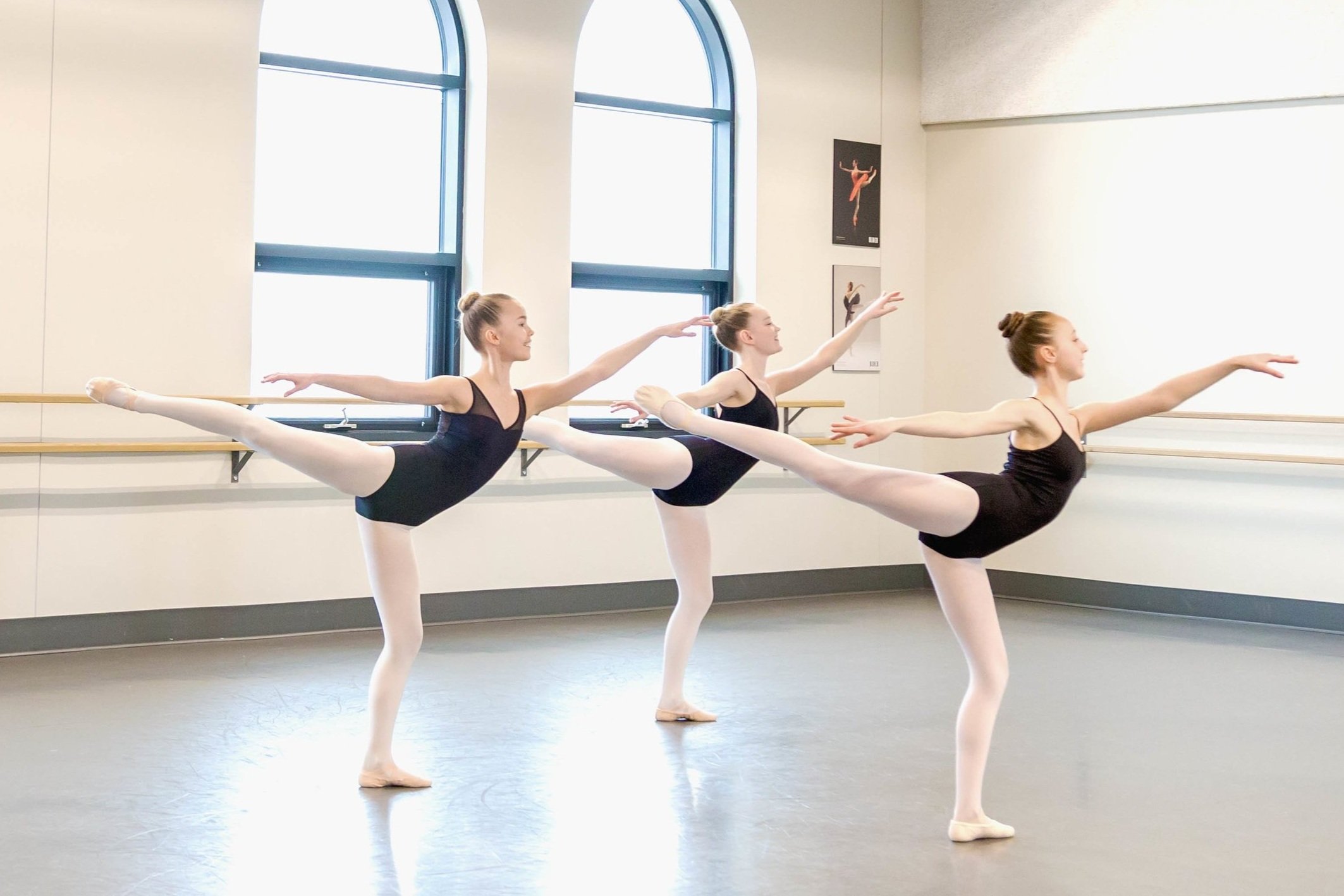 Ballet  (Ages 7 & Up)