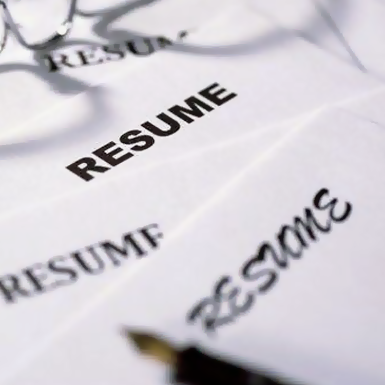 Pitfalls of Copying Content from Online Executive Resume Samples