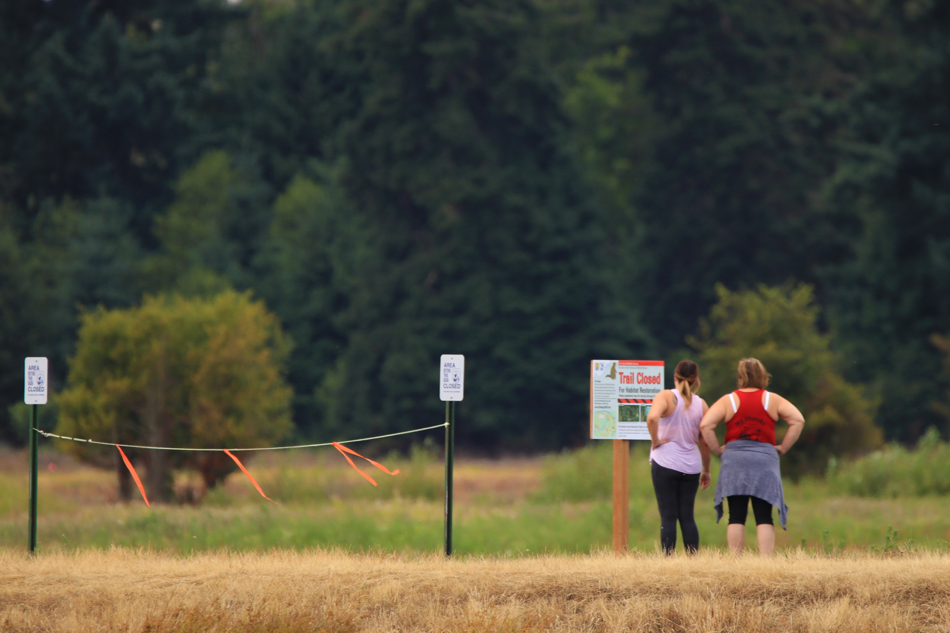 Walkers-and-sign.jpg