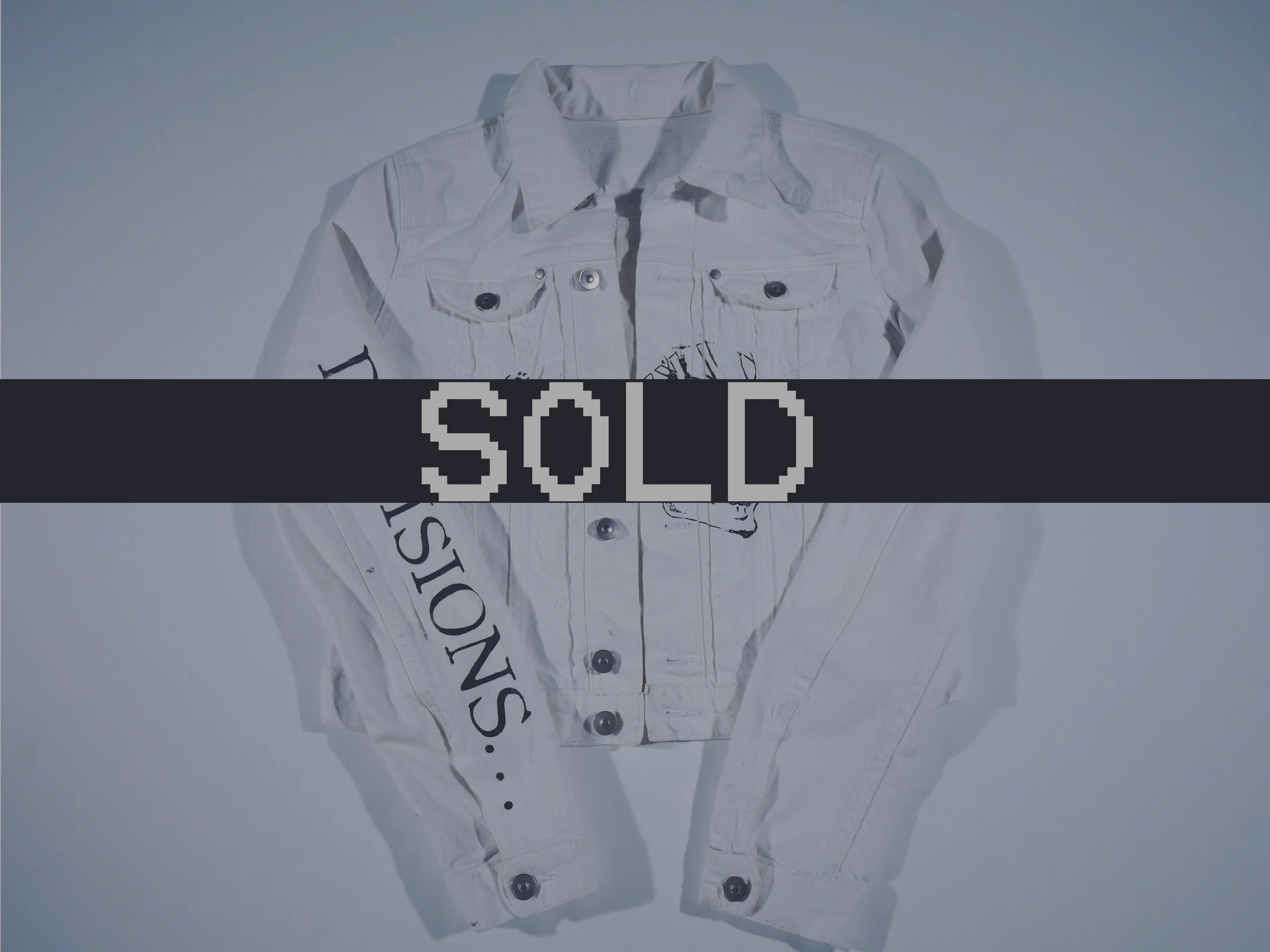 WHO'S WHO? {DECISIONS} 1 OF 1 WHITE DENIM JACKET
