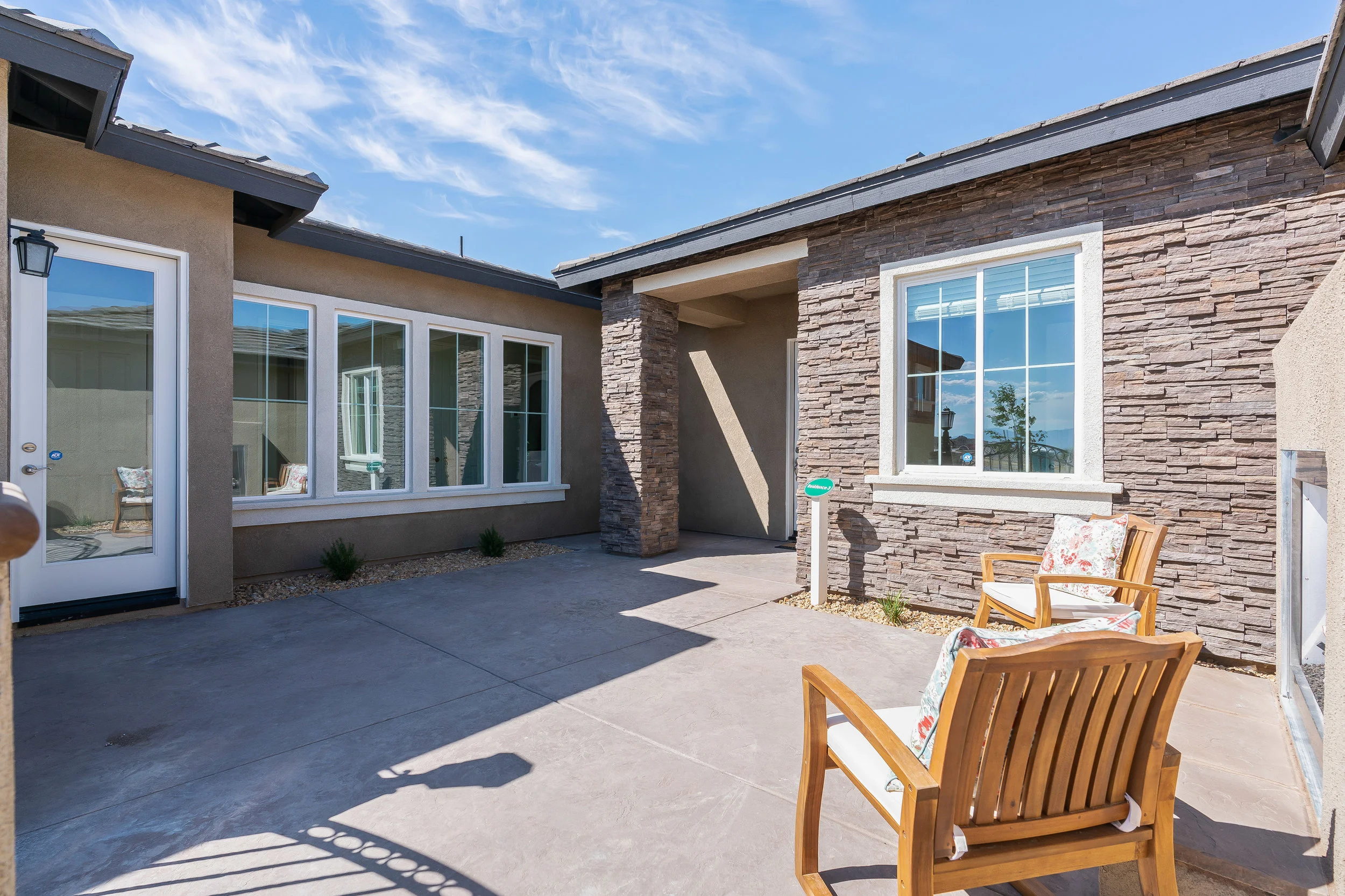 Features — Evergreen Homes