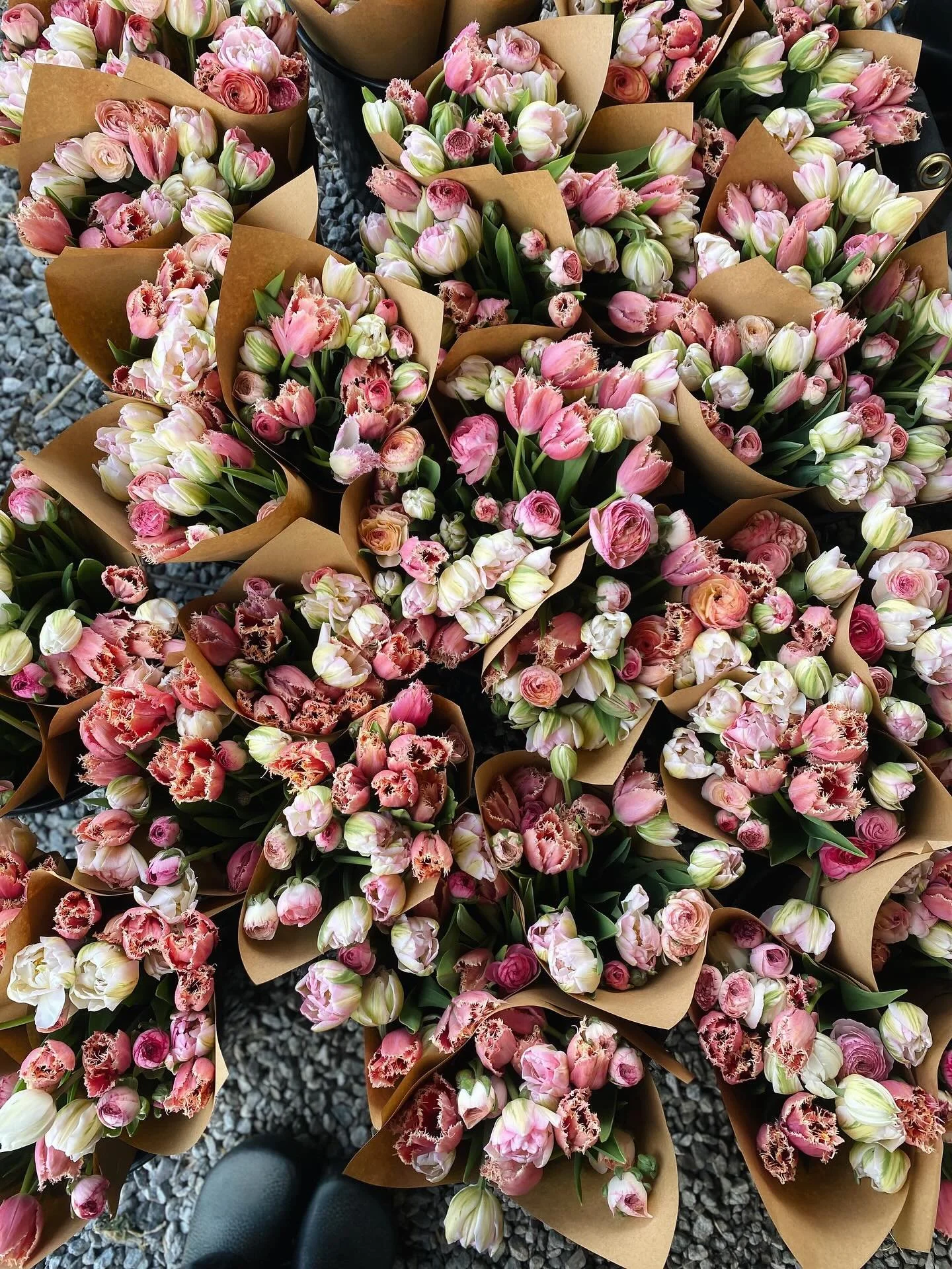 Our spring bouquet subscription goes on sale NEXT WEEK! Be sure you&rsquo;re signed up for our newsletter for first dibs- link in bio! 💐