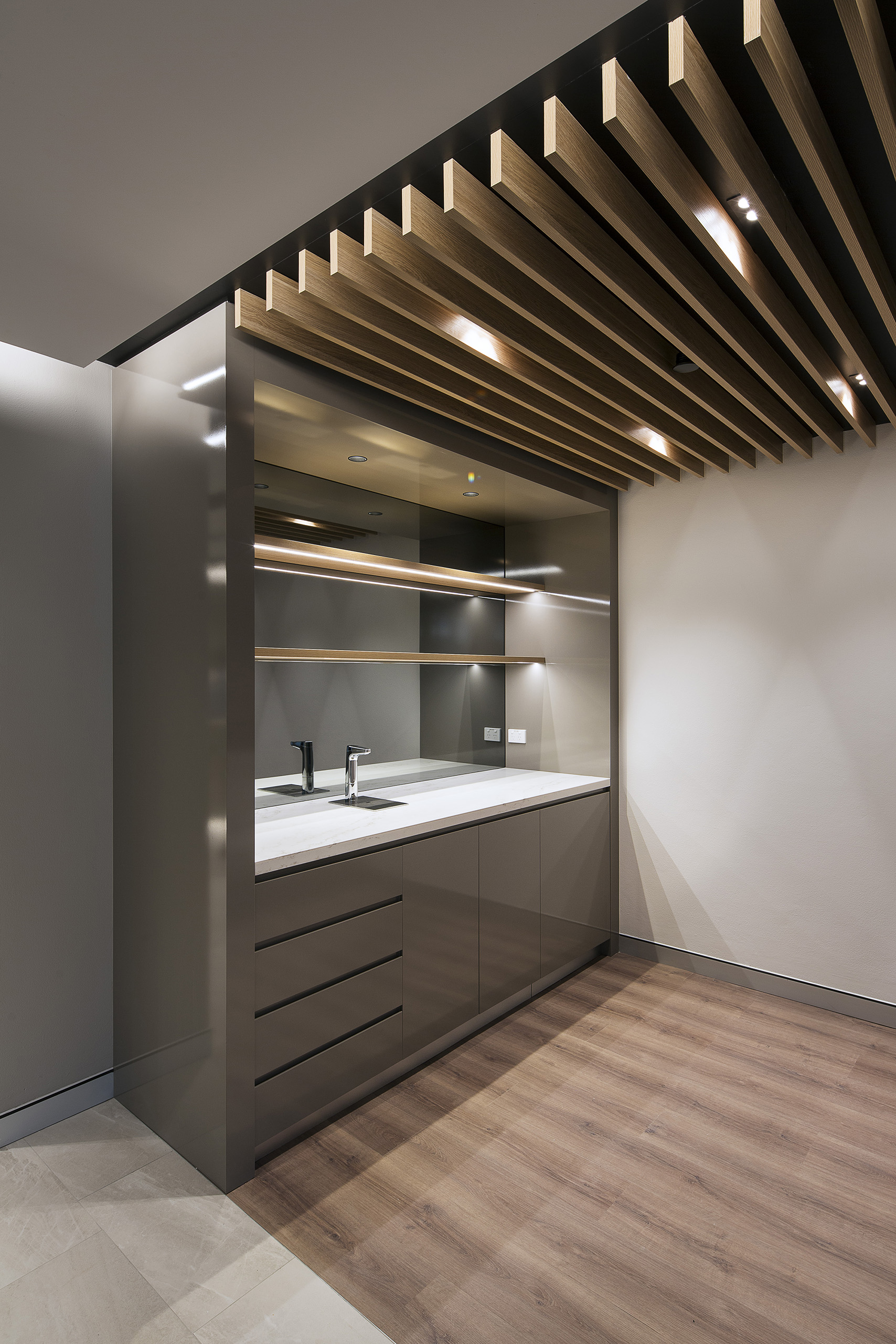 Park Street office suite by Strutt Studios