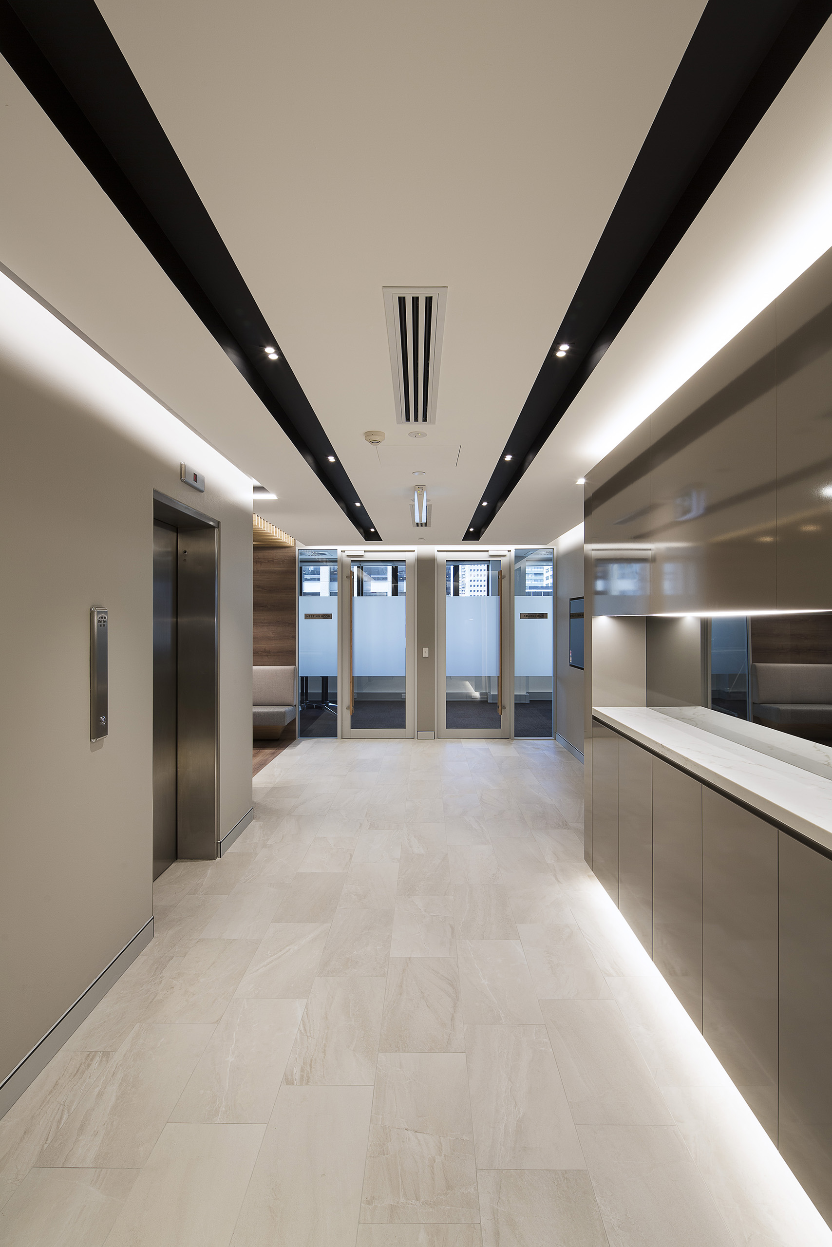 Park Street office suite by Strutt Studios