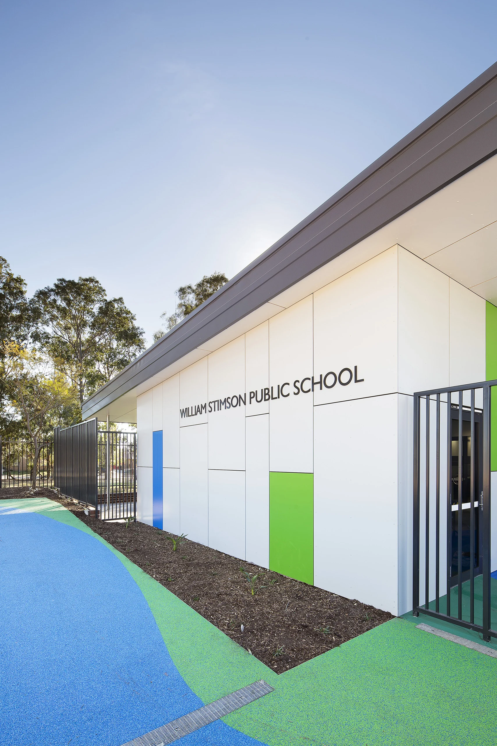 William Stimson Public School by Hutchinson Builders