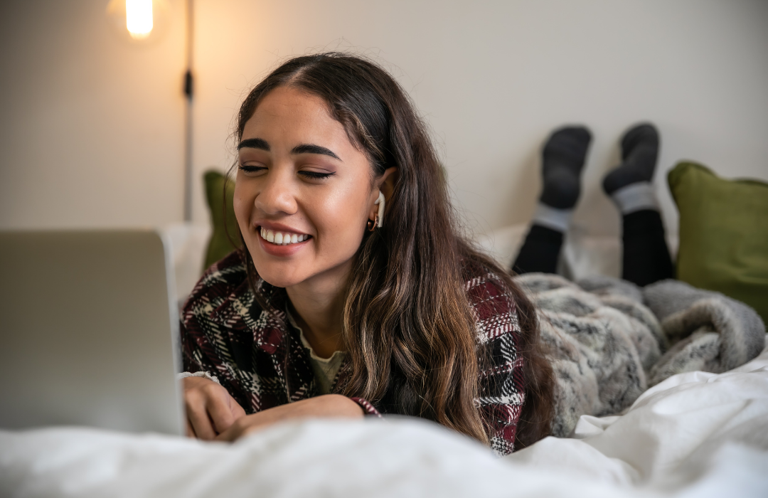 The Quarter-Life Unraveling: Why Your 20s Feel Like a Beautiful, Terrifying Mess
