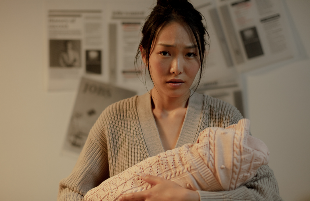 The Invisible Load of New Motherhood: What No One Tells You About the Postpartum Mind