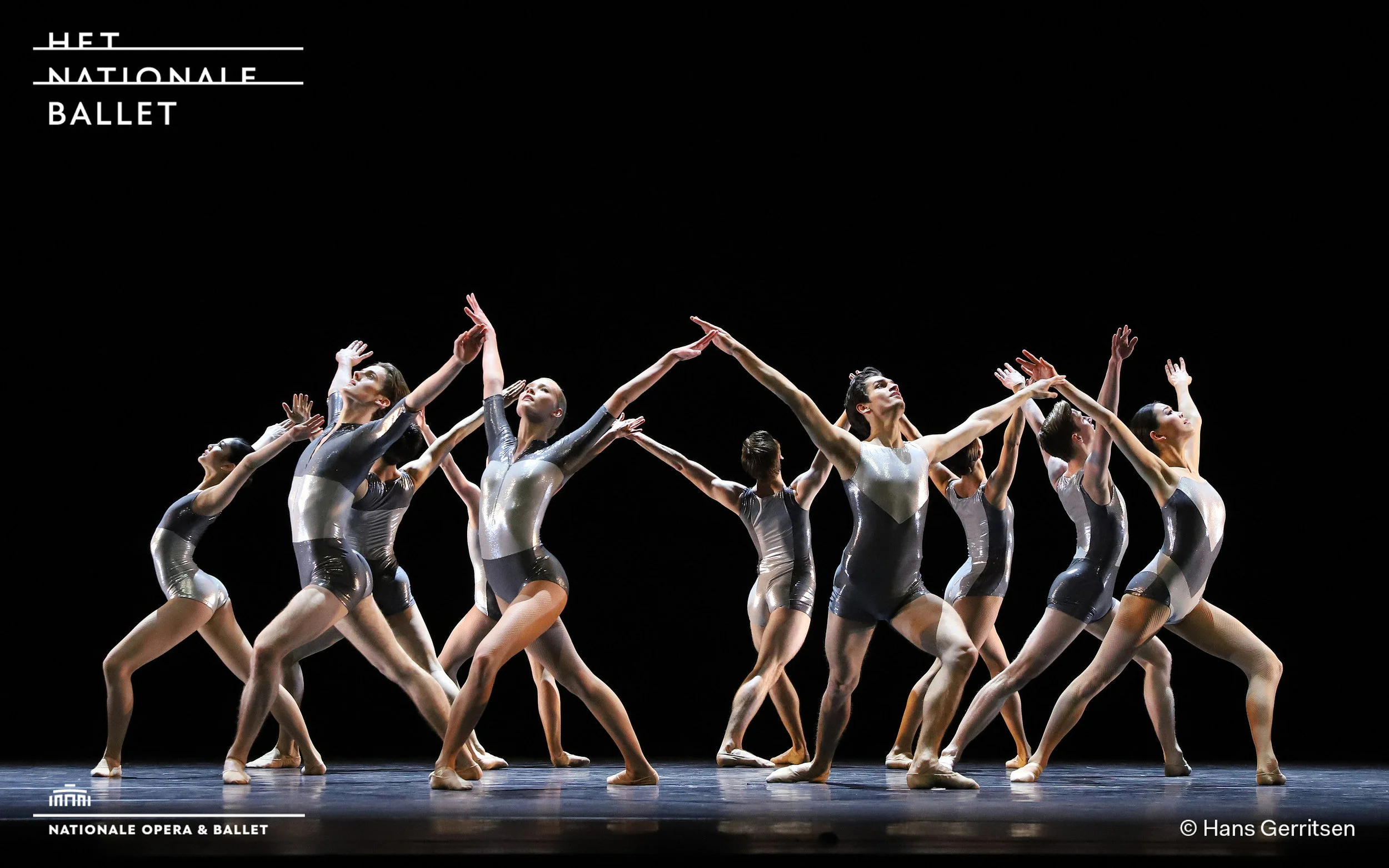 Photo Credits: MESMER - for Dutch National Ballet Junior Company Choreography: Wubkje Kuindersma Photographer: Hans Gerritsen Dancers: Dutch National Ballet Junior Company