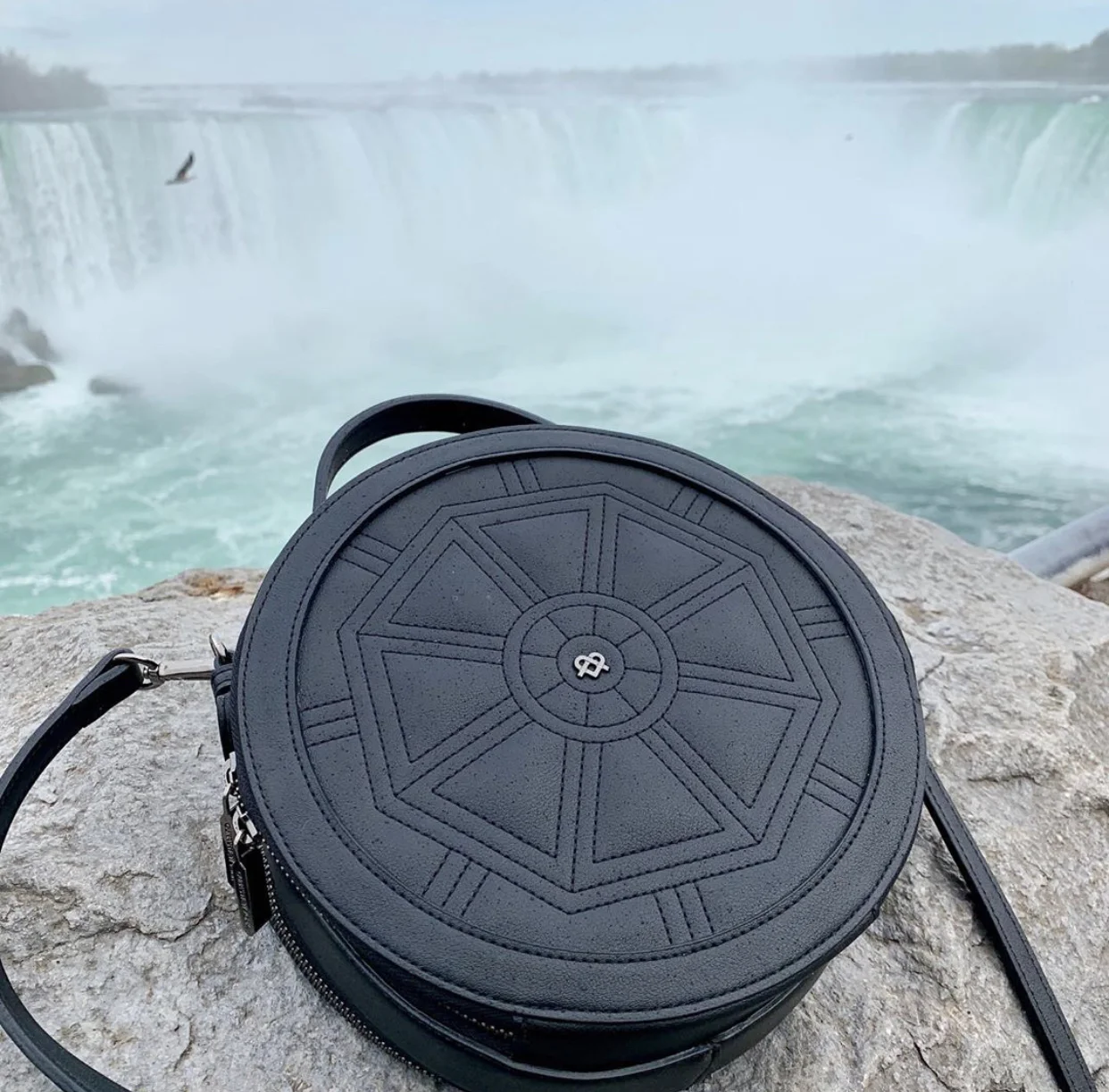 The ROTUNDA bag.