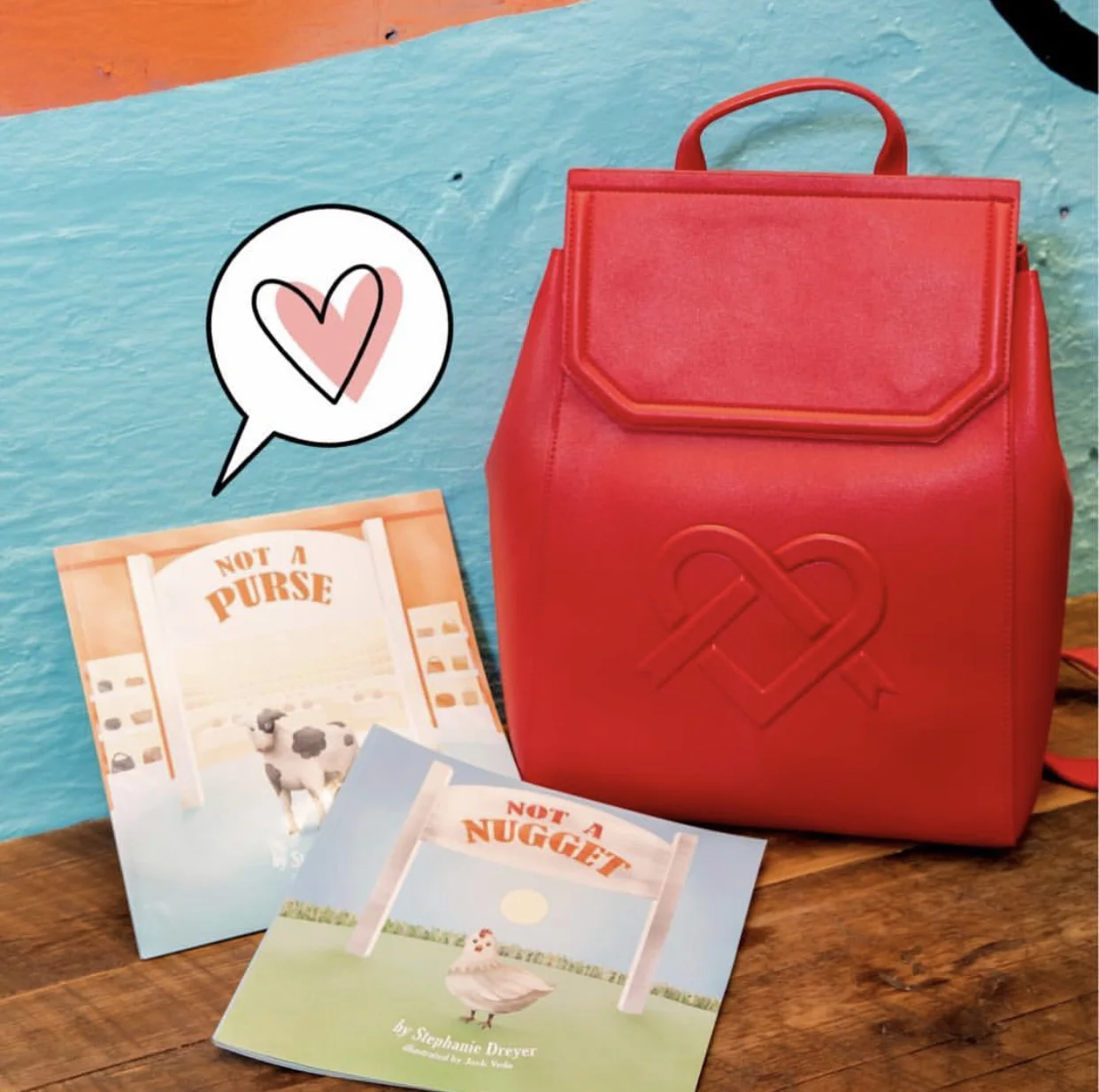 The LIVIA satchel + backpack.