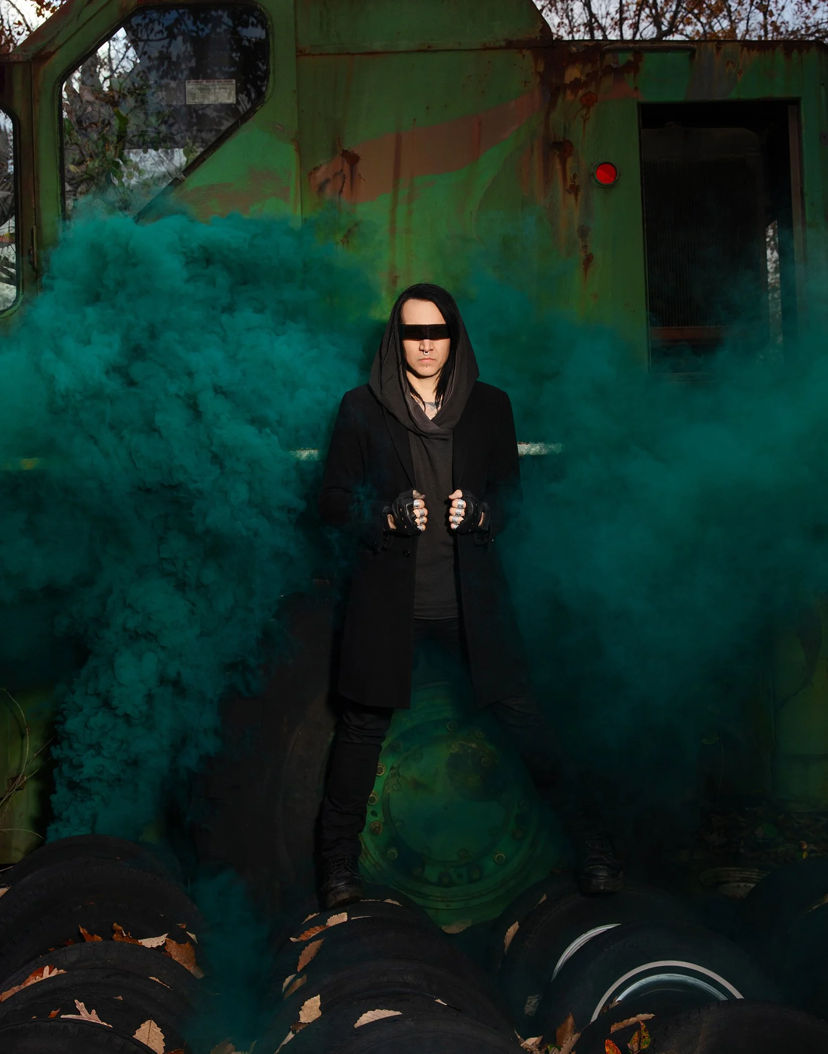 GARGOYLES, HAUNTED NIGHT CLUBS and SCRAPYARDS: exploring Cadic's grim creations