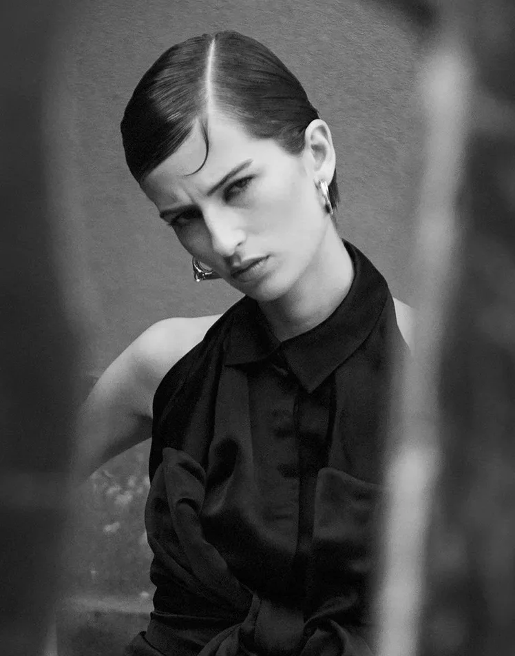 Maud from Noon to 7